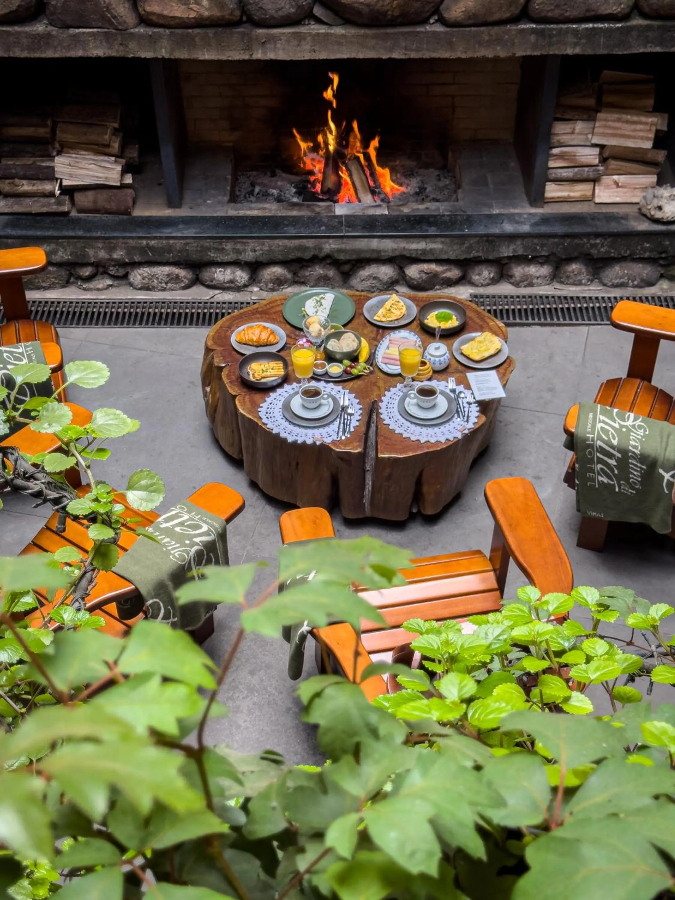 Breakfast in Hotel Giardino Di Pietra