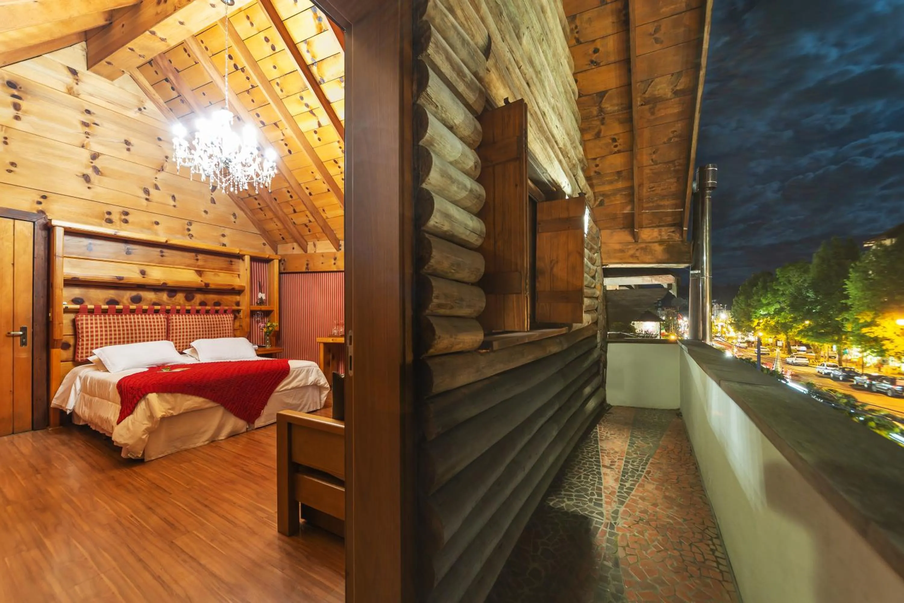 Balcony/Terrace, Bed in Hotel Giardino Di Pietra