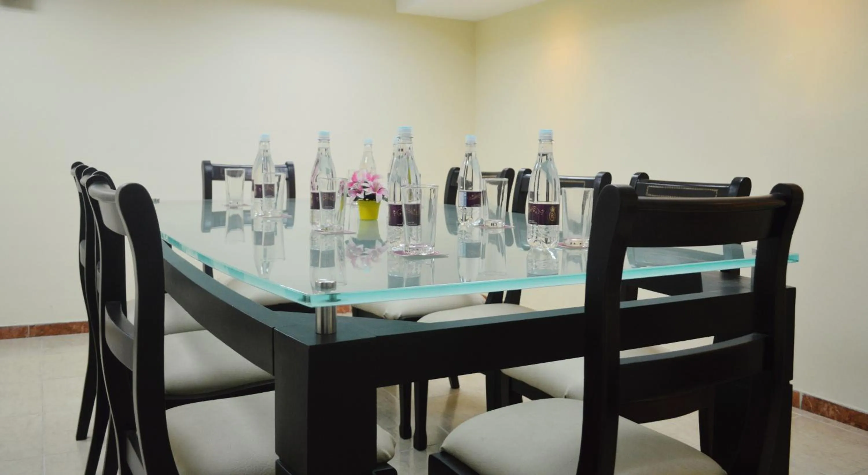 Meeting/conference room in Hotel Plaza Versalles