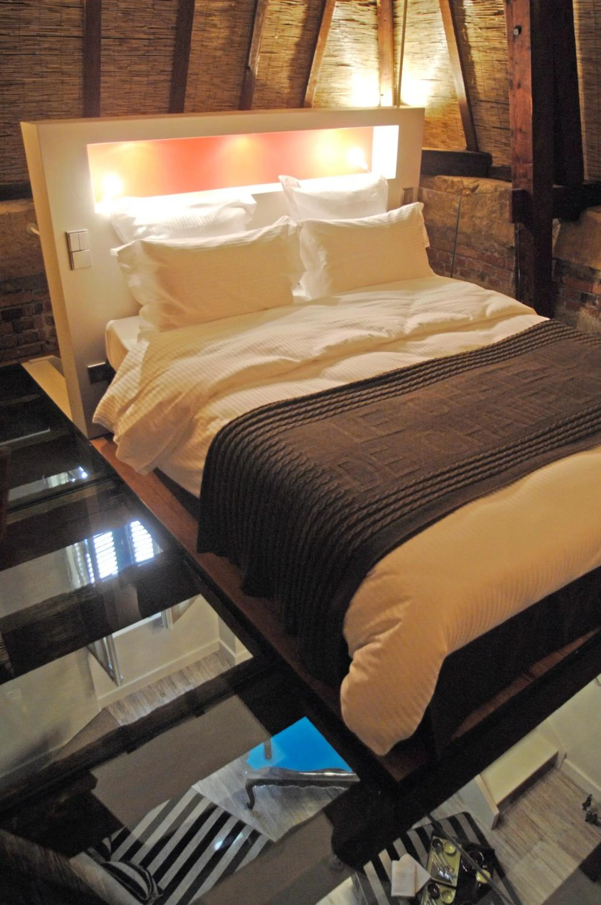 Restaurant/places to eat, Bed in Château de Champlong Table Hôtel **** Golf & Spa