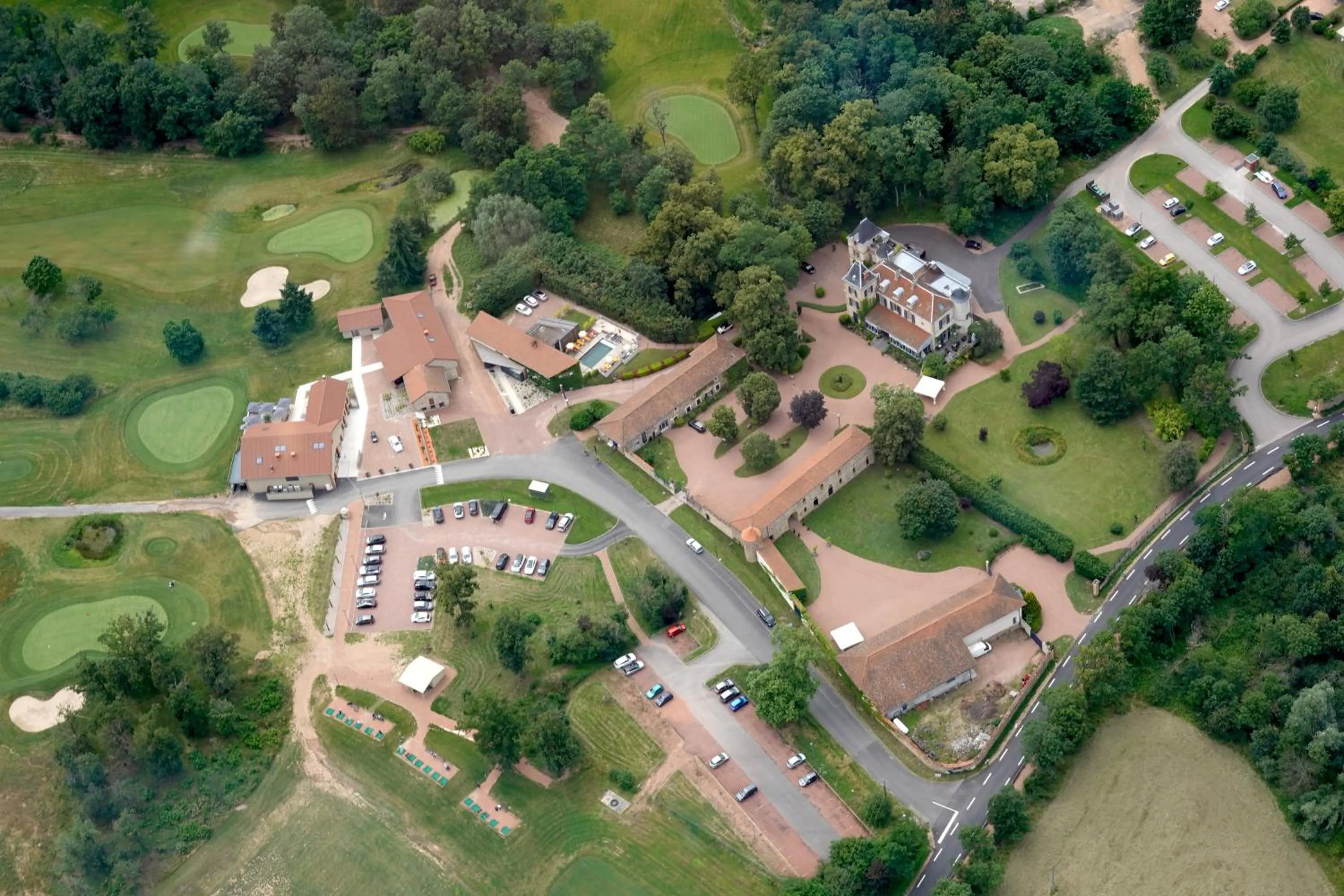 Property building in Château de Champlong Table Hôtel **** Golf & Spa