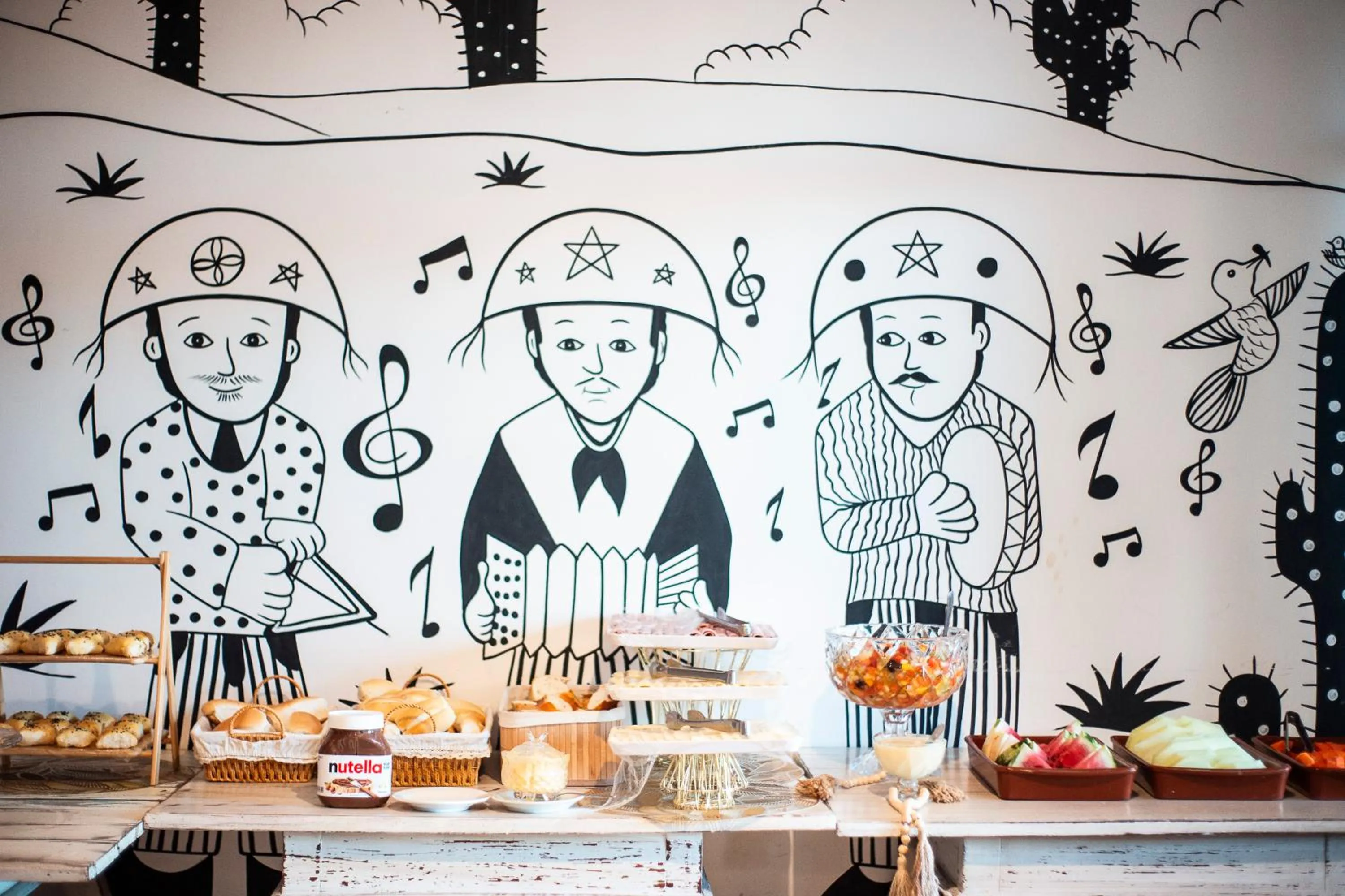 Restaurant/places to eat in Hotel do Grande Rio