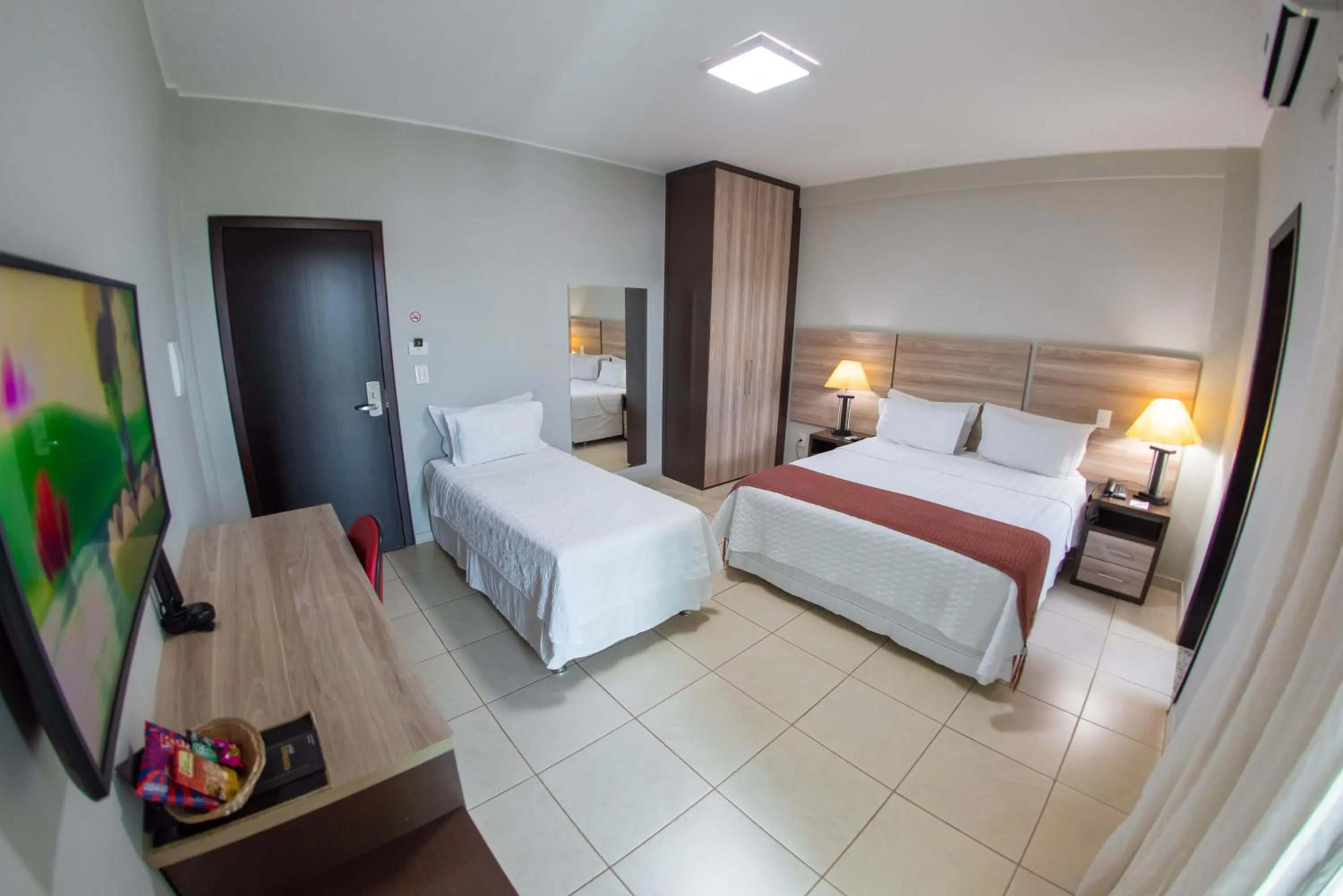 Bedroom, Bed in Hotel Eldorado