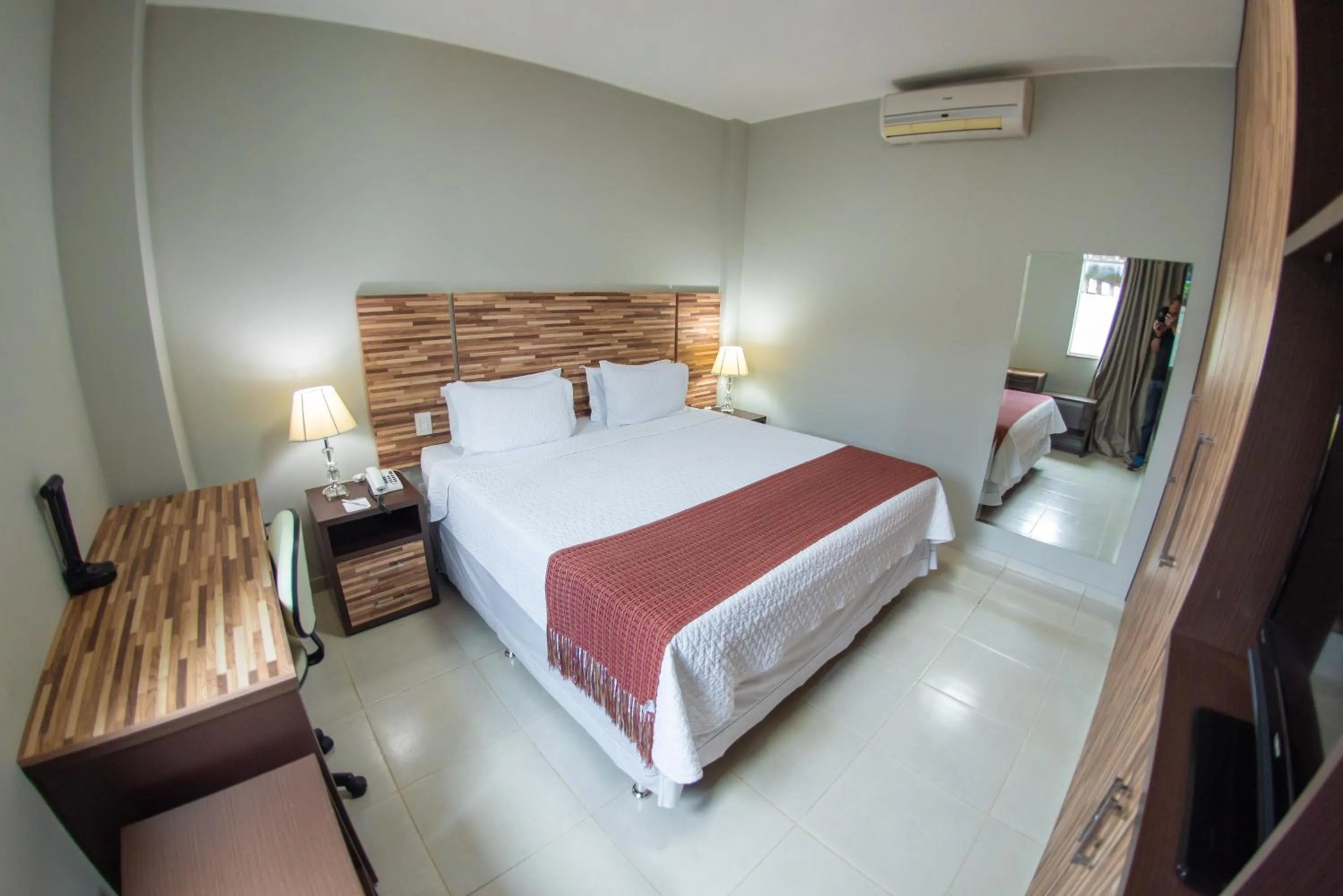 Bedroom, Bed in Hotel Eldorado