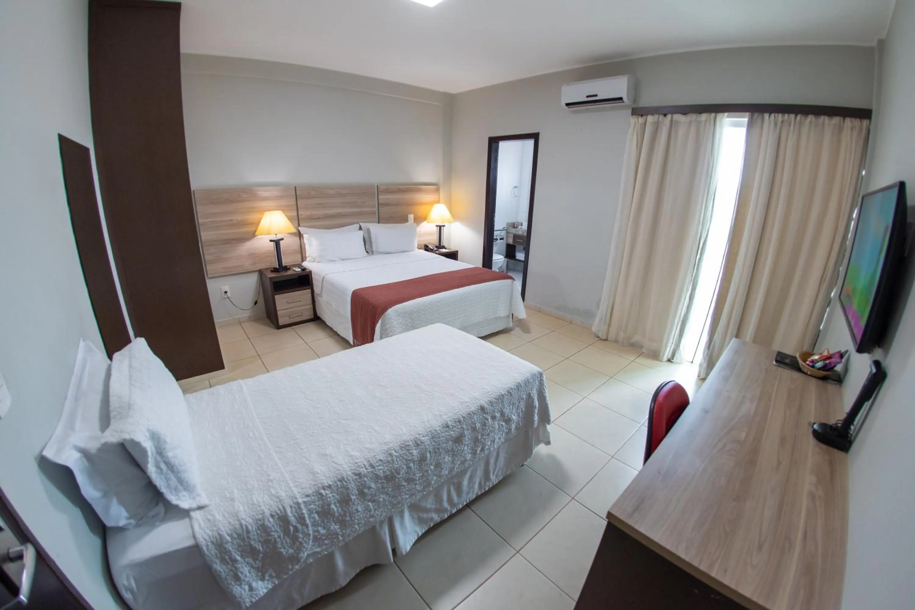 Photo of the whole room, Bed in Hotel Eldorado