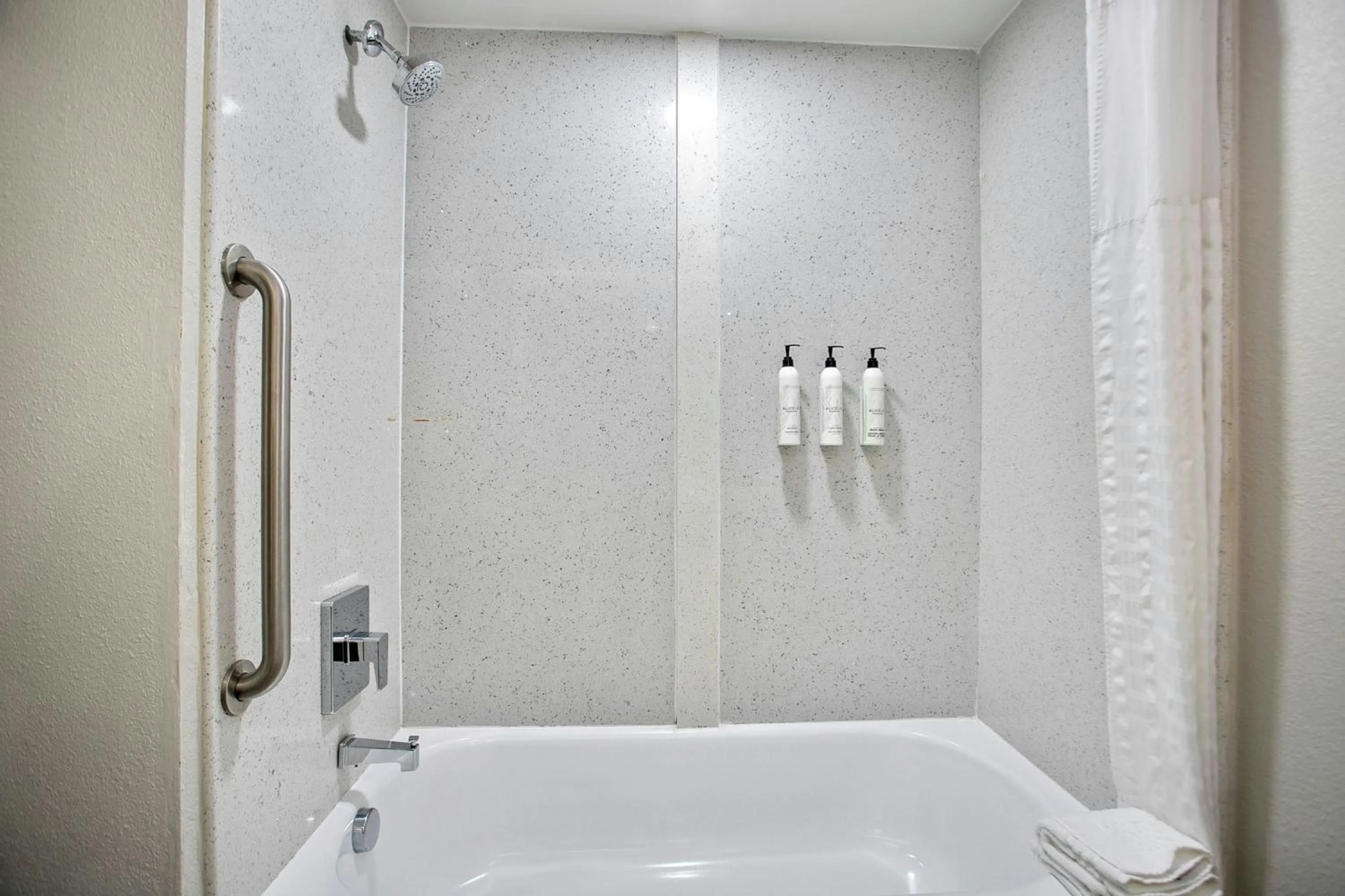 Bathroom in City Express by Marriott Duluth