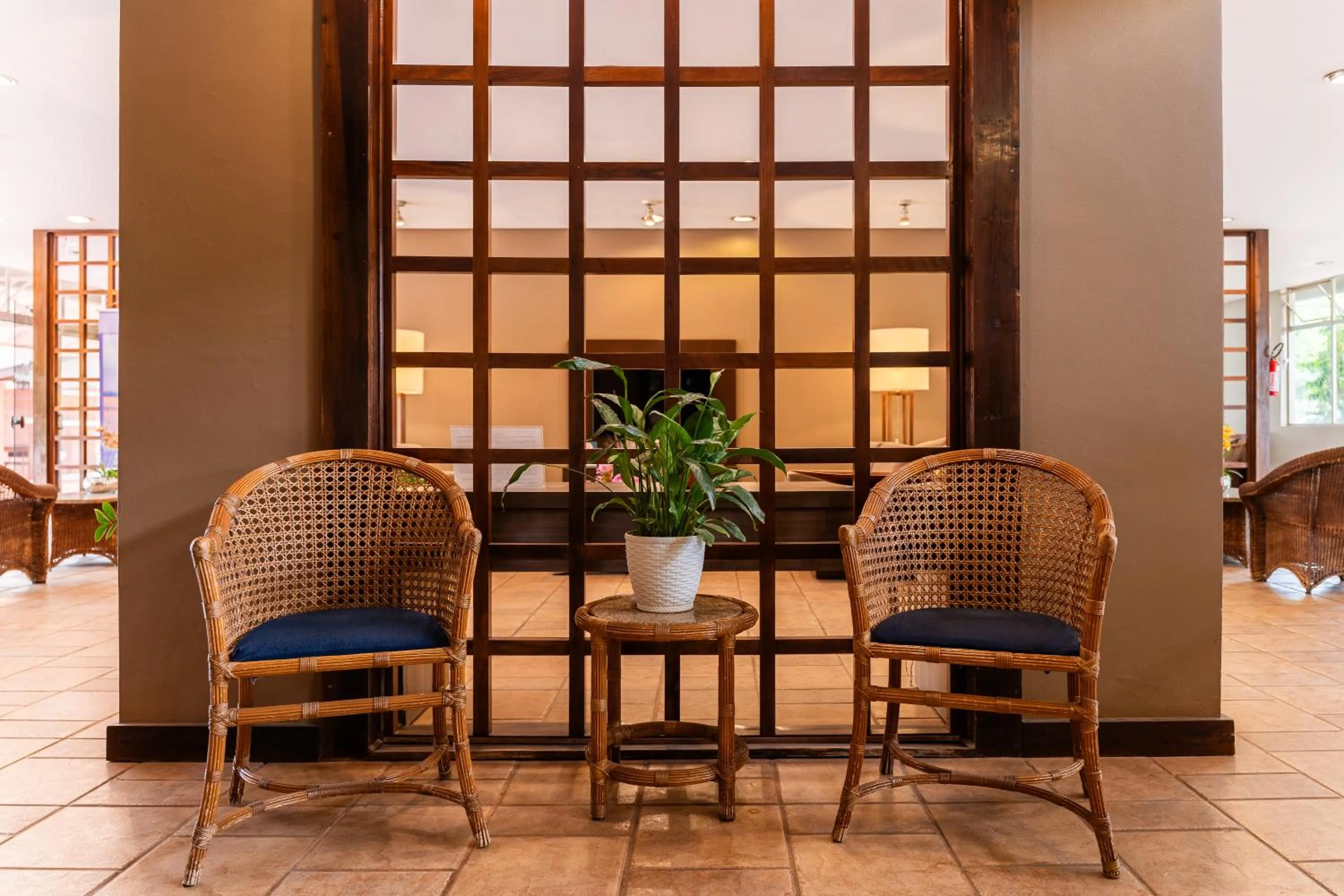 Lobby or reception in Hotel Deville Express Guaira