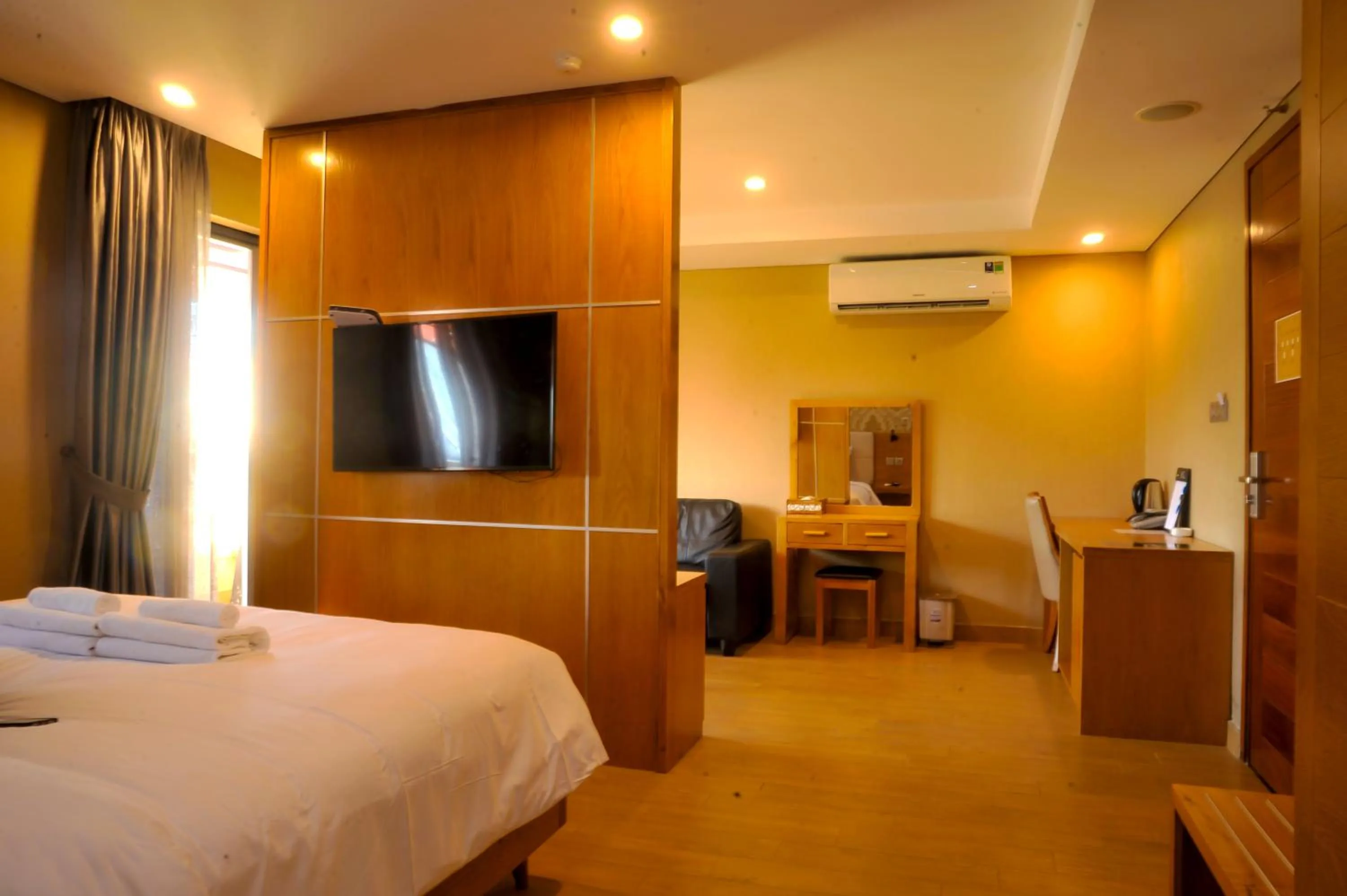 Bed in Imperial Saigon hotel