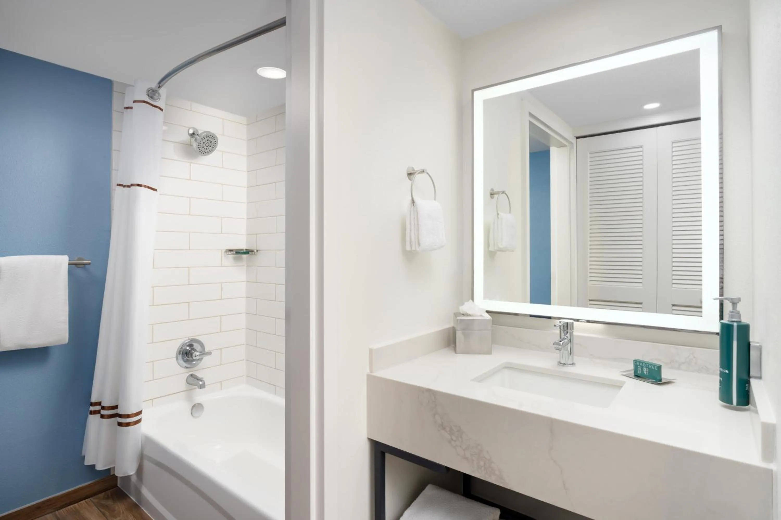 Bathroom in DoubleTree by Hilton Grand Key Resort
