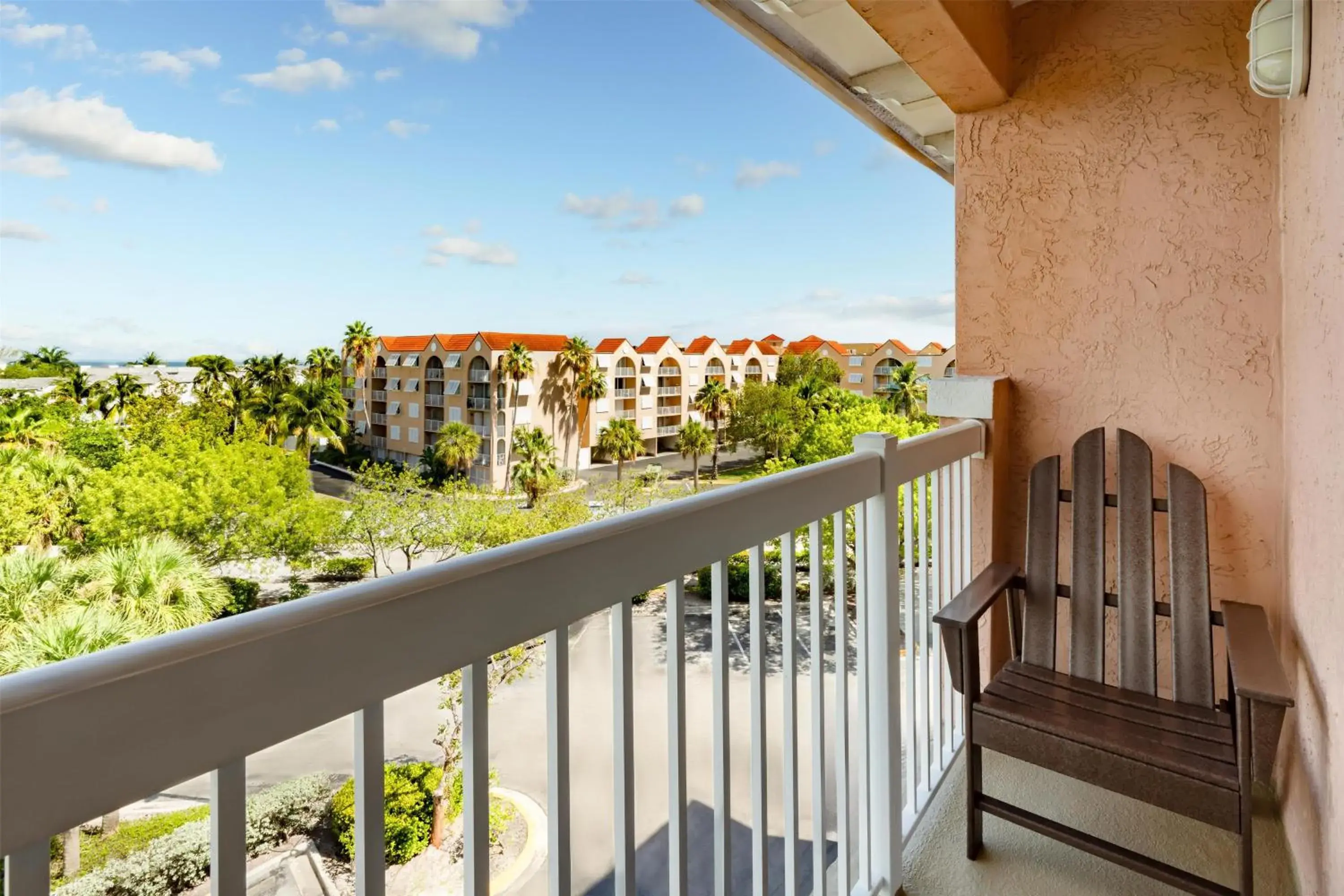 King Room with Balcony - Non-Smoking in DoubleTree by Hilton Grand Key Resort King Room with Balcony - Non-Smoking in DoubleTree by Hilton Grand Key Resort