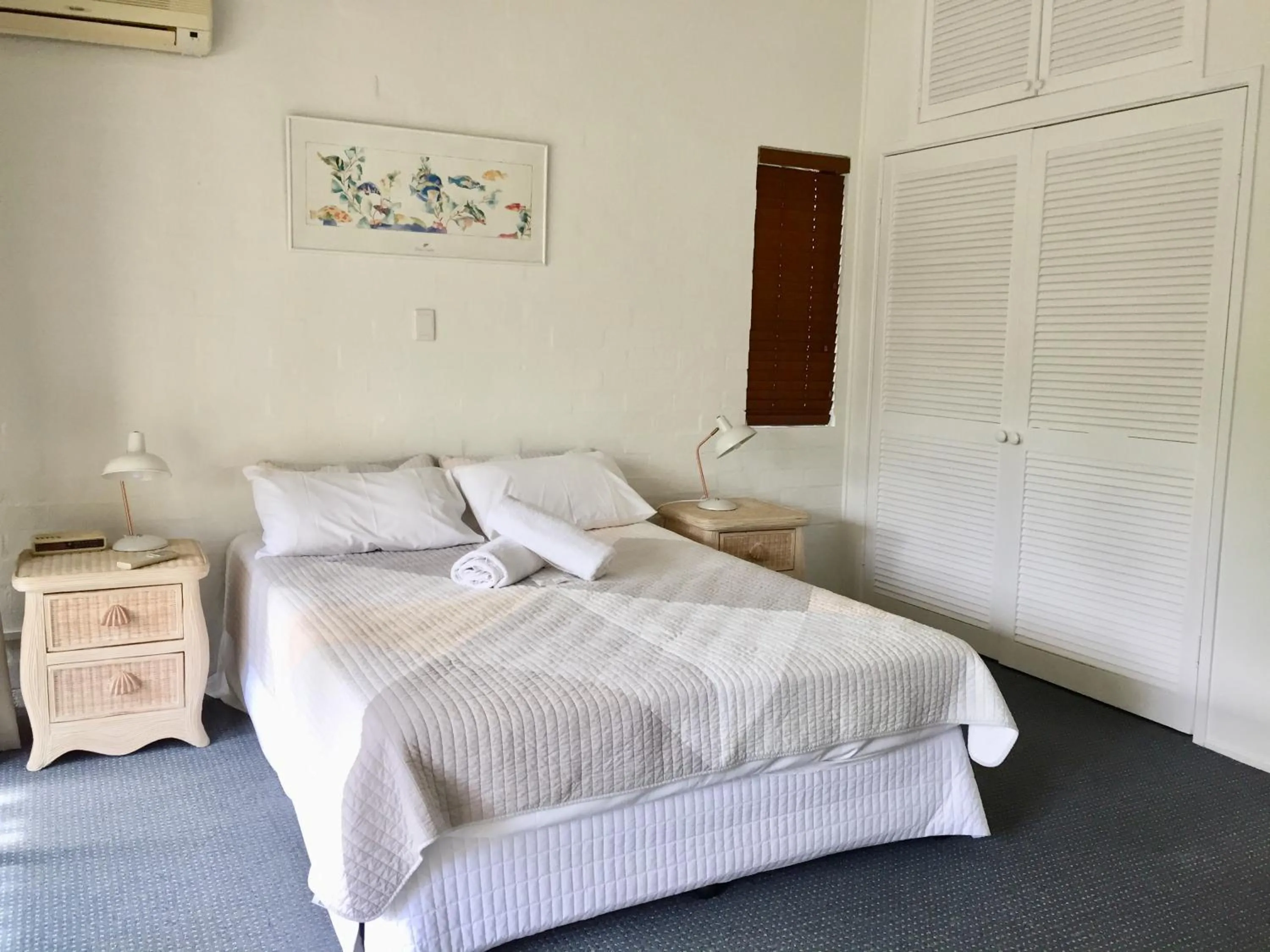 Bedroom, Bed in Le Court Villas