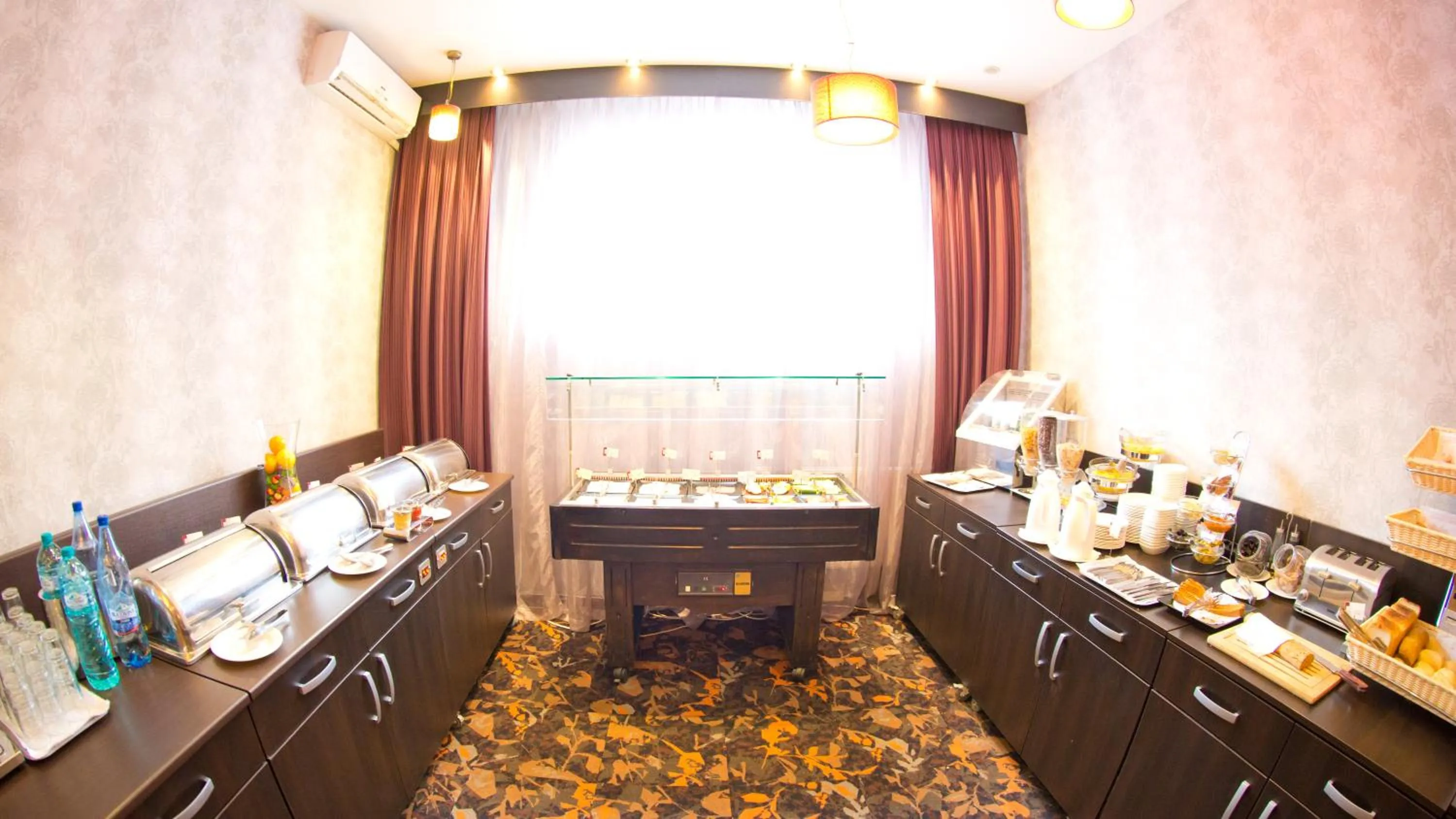 Breakfast in RIN Central Hotel