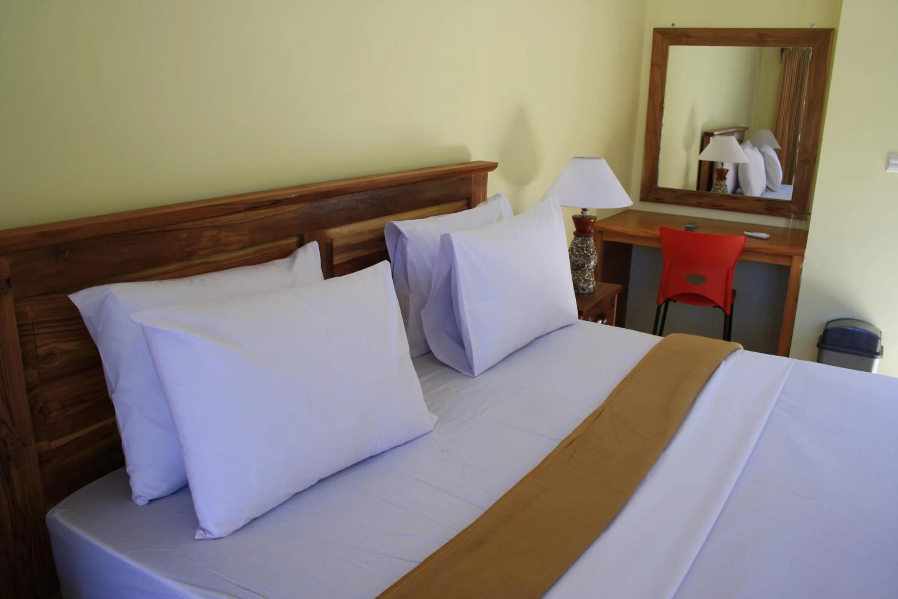 Bed in Salili Bungalow