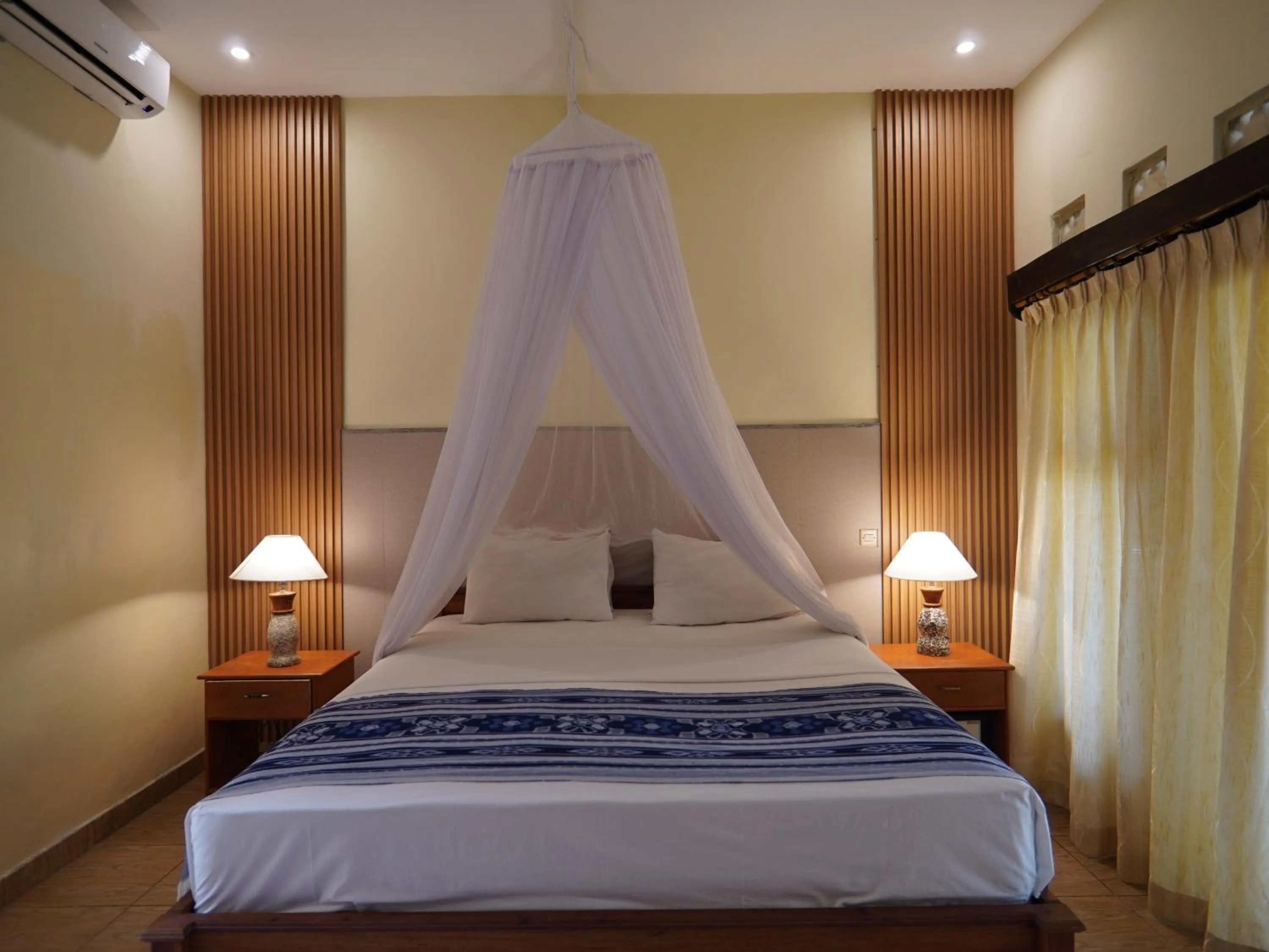 Bed in Salili Bungalow