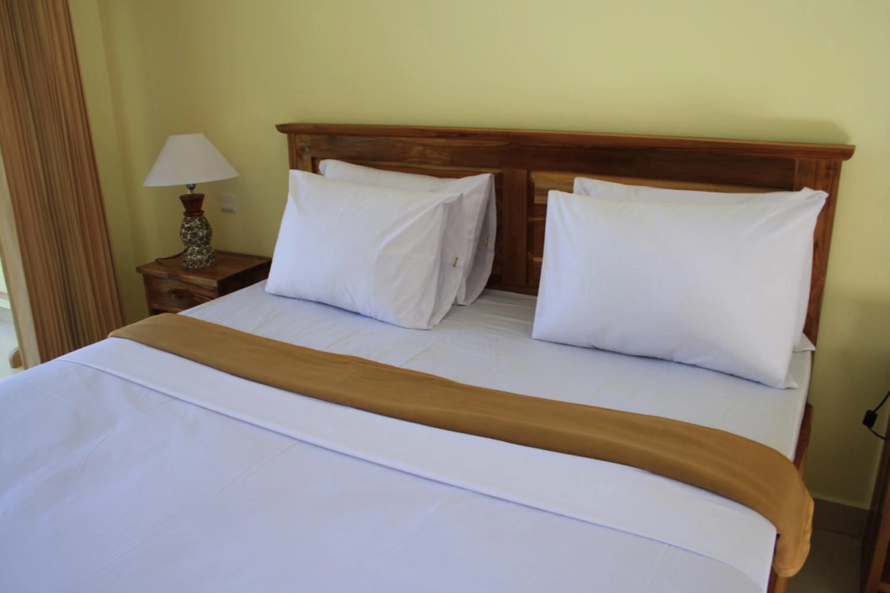 Bed in Salili Bungalow