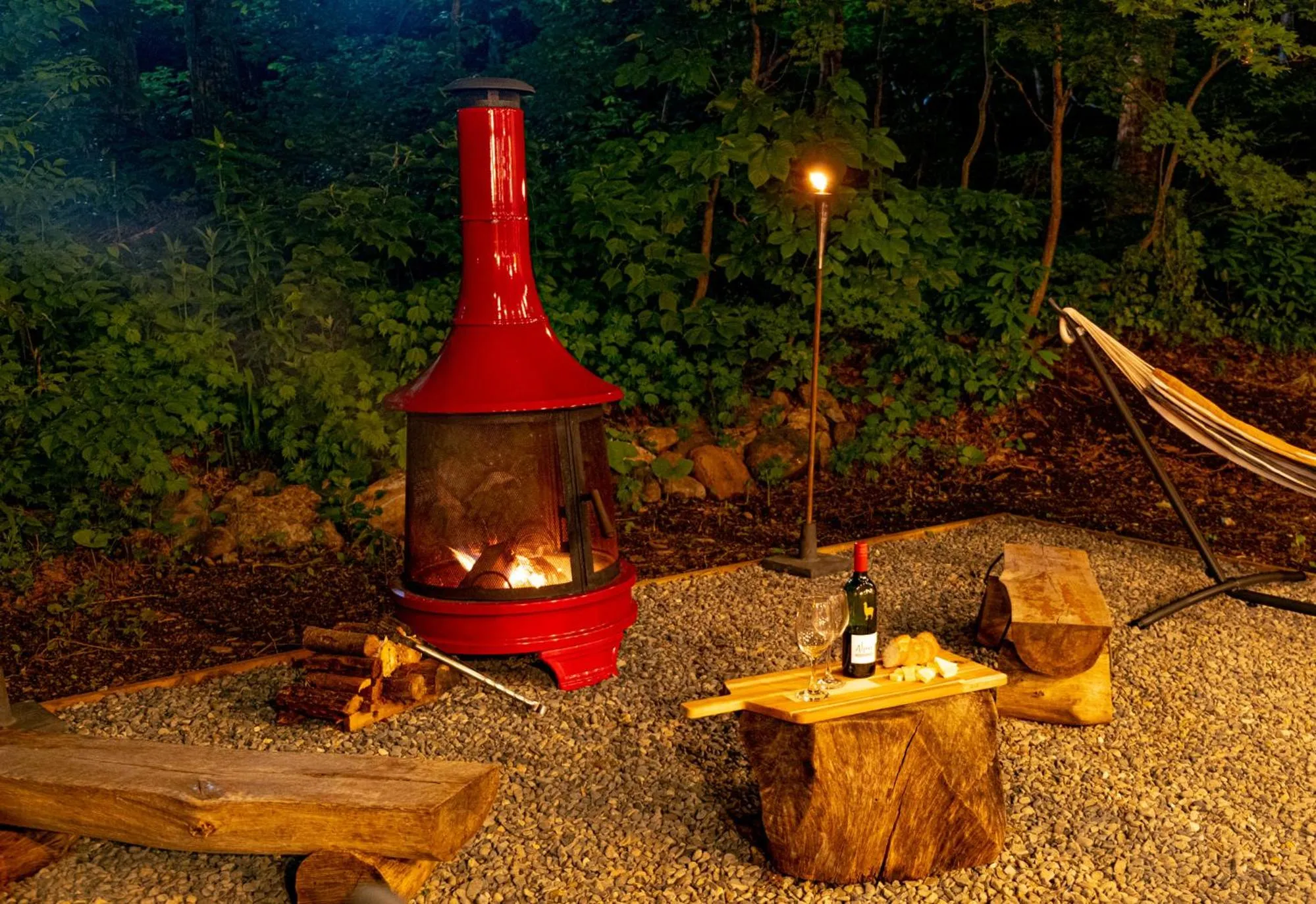 BBQ facilities in Kizuna Lodge & BBQ Centre