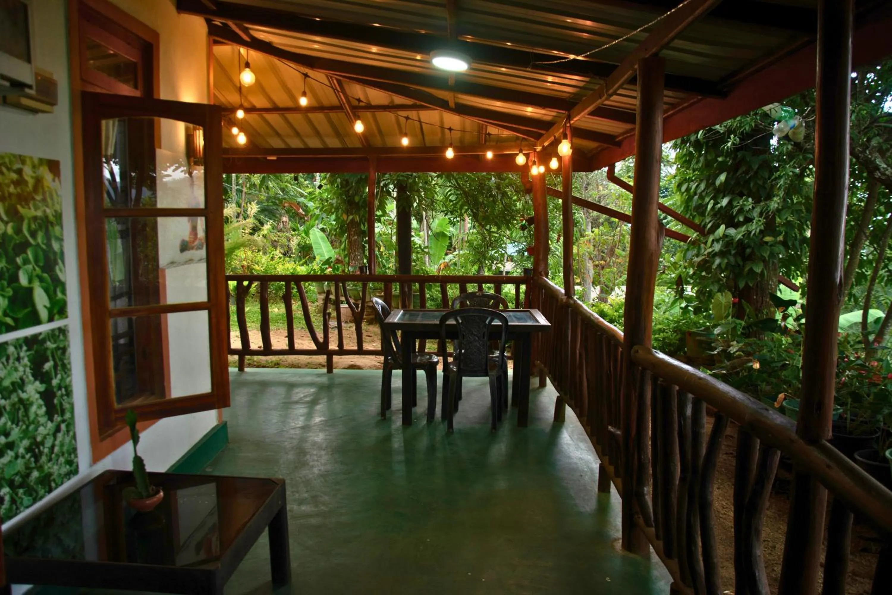 Seating area in Bliss In Viya