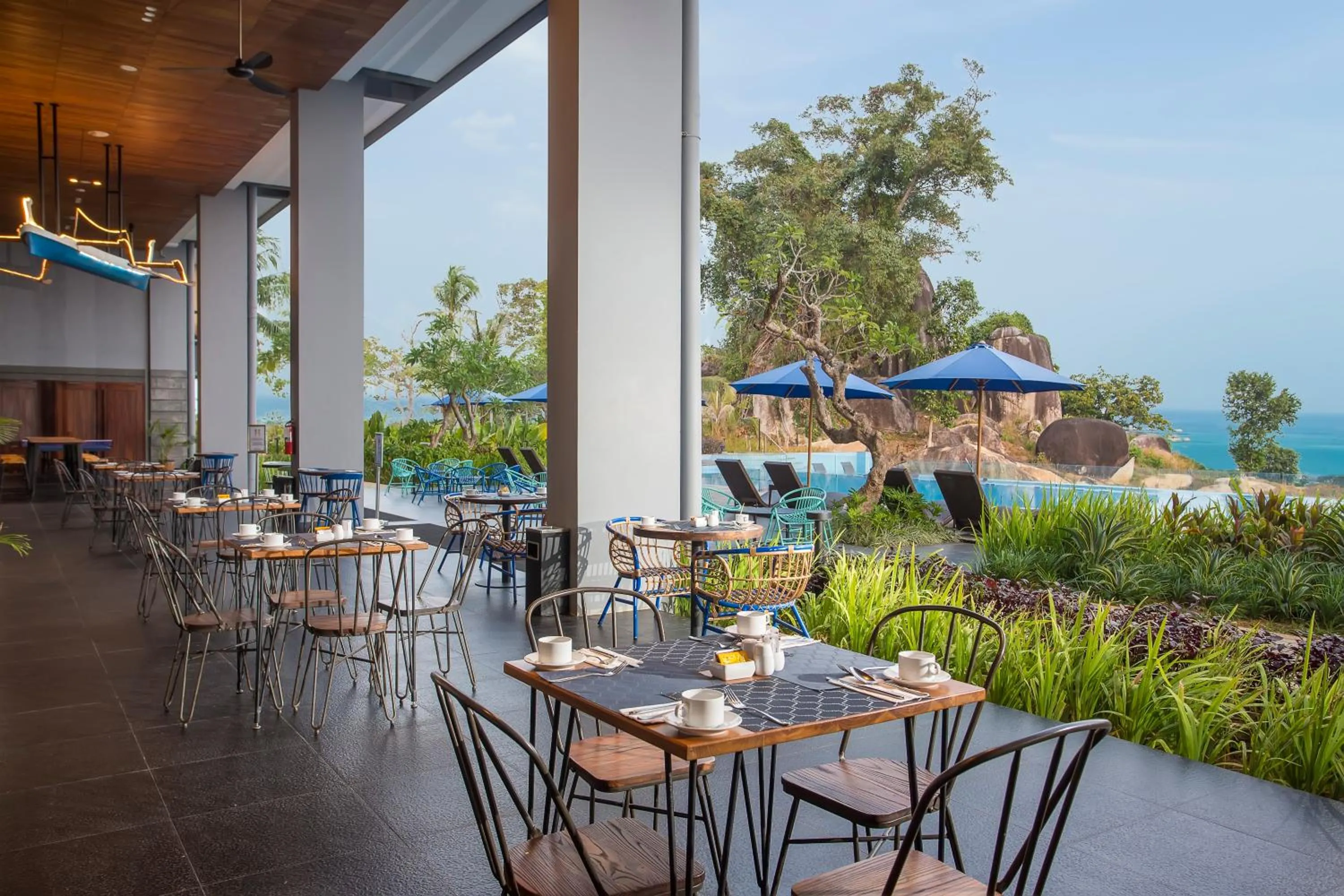 Restaurant/places to eat in Swiss-Belresort Belitung