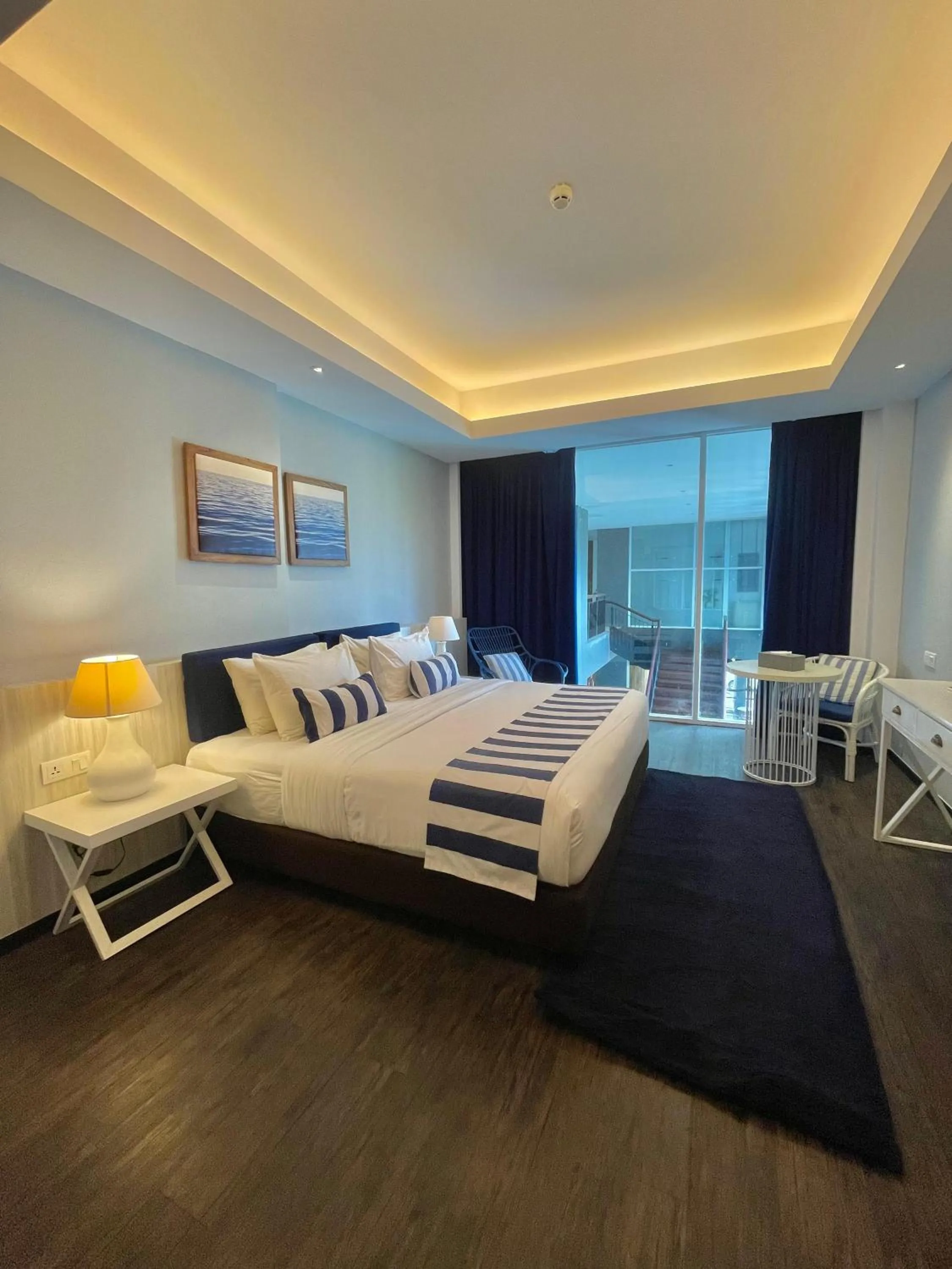 Bedroom, Bed in Swiss-Belresort Belitung