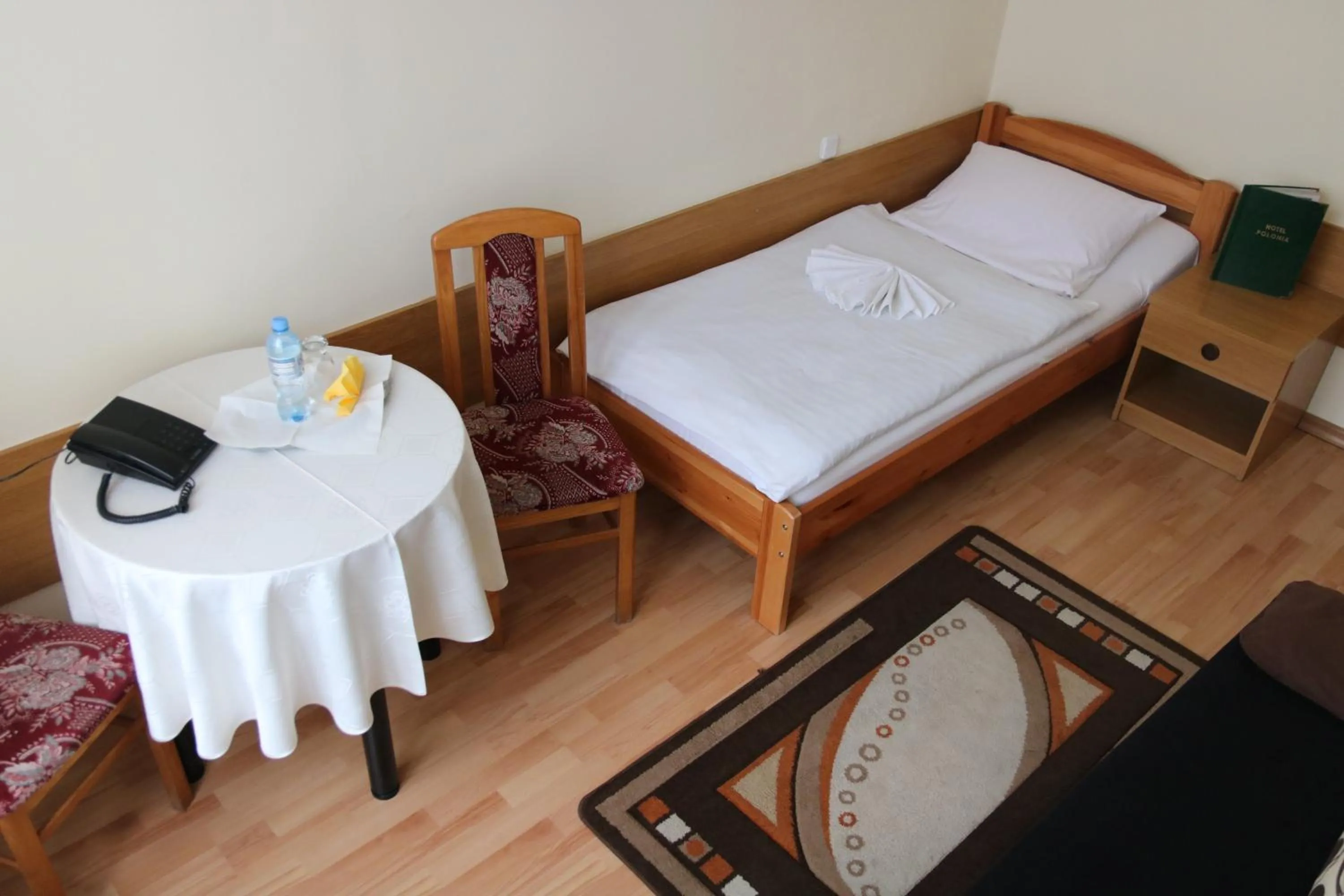 Bed in Hotel Polonia