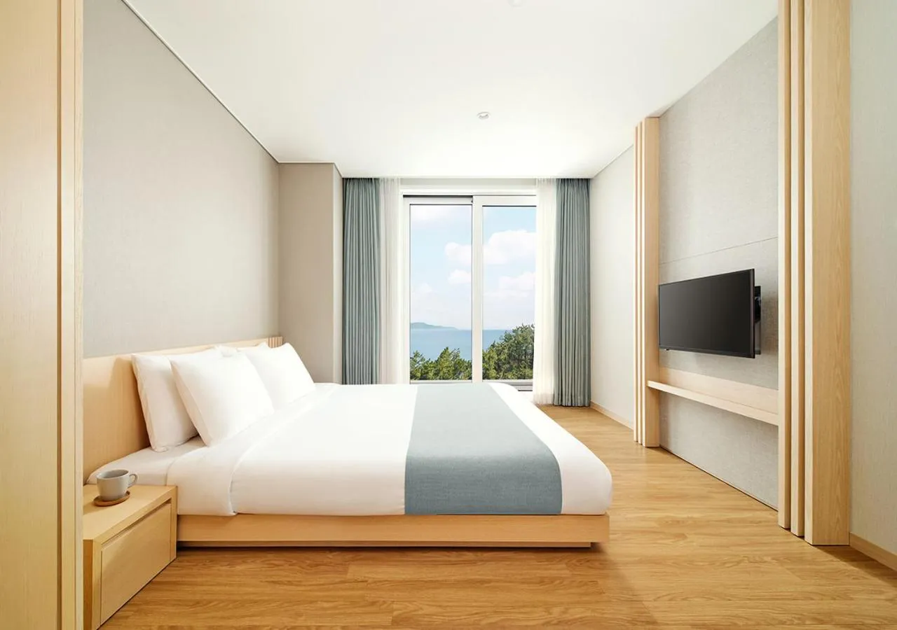 Bed in Hanwha Resort Geoje Belvedere