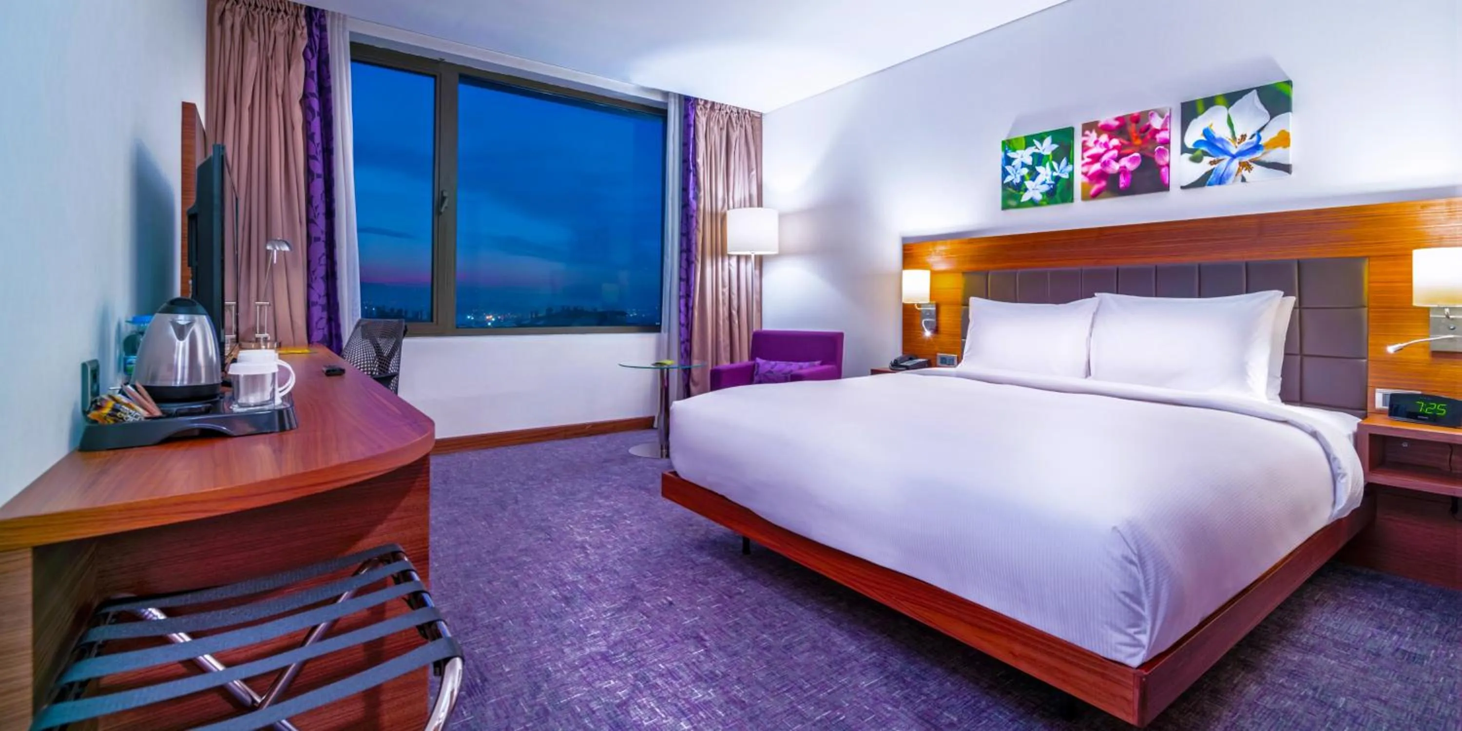 Photo of the whole room, Bed in The Green Park Sivas