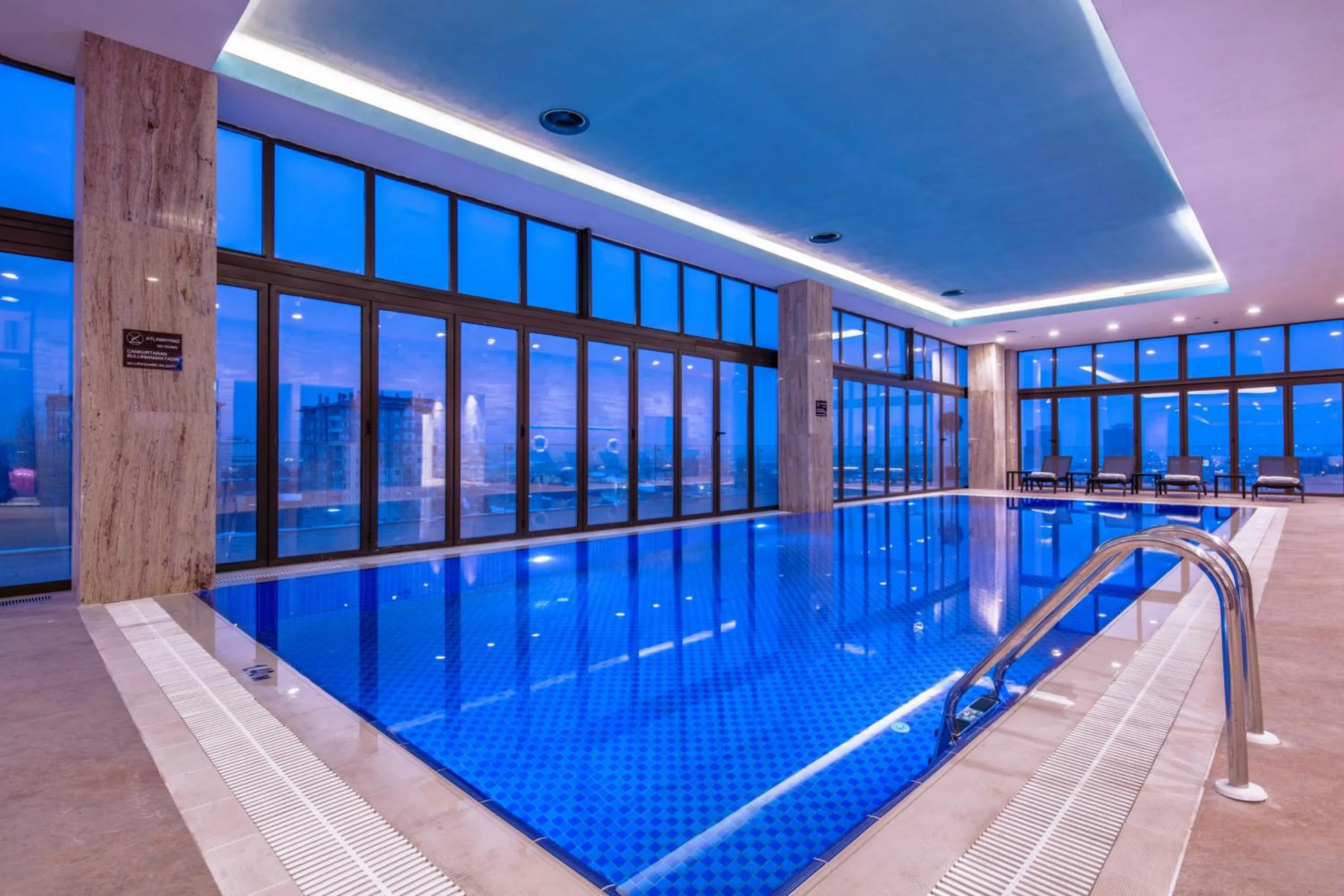 Swimming pool in The Green Park Sivas