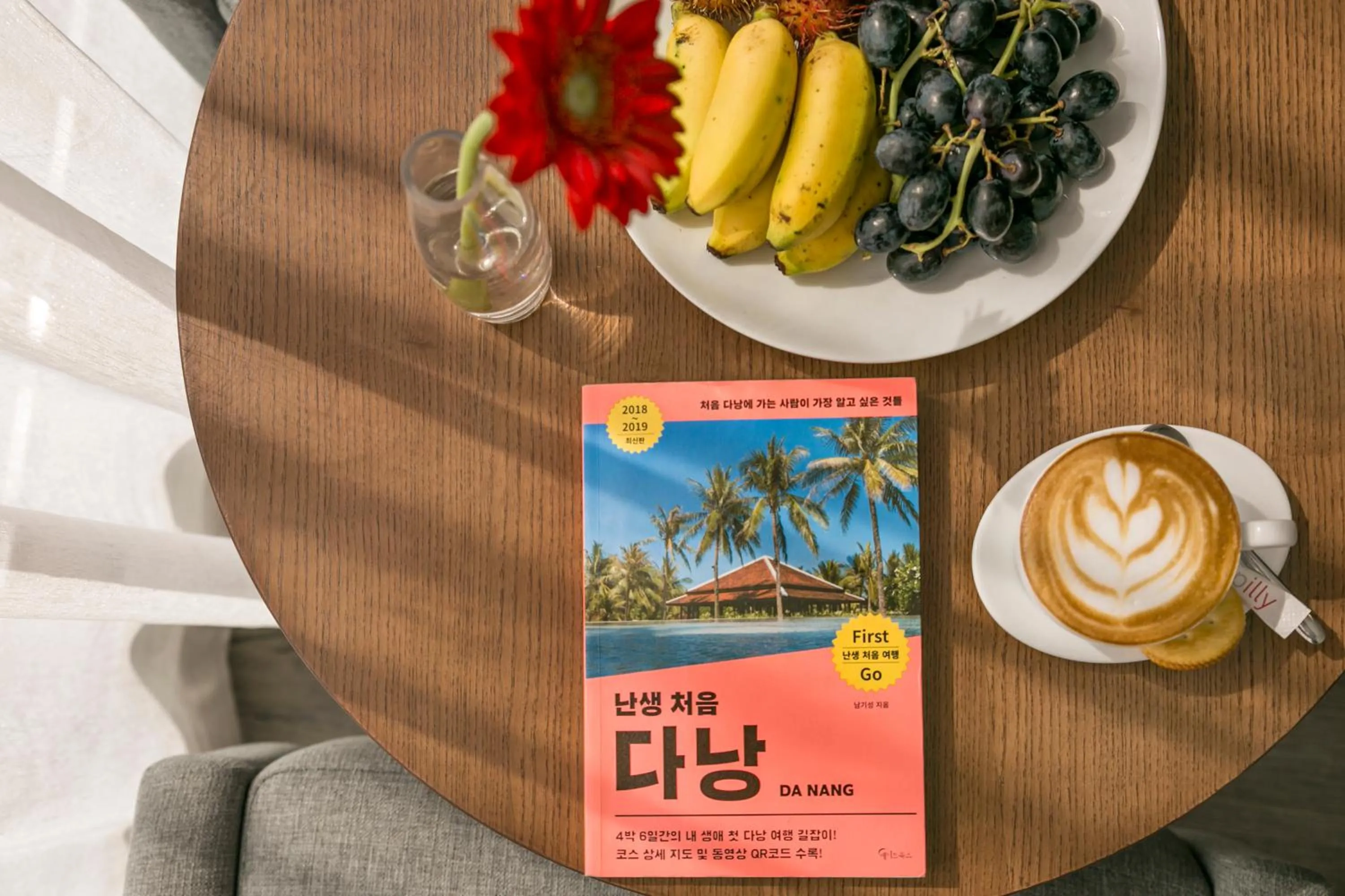 Food and drinks in AVORA Boutique Hotel