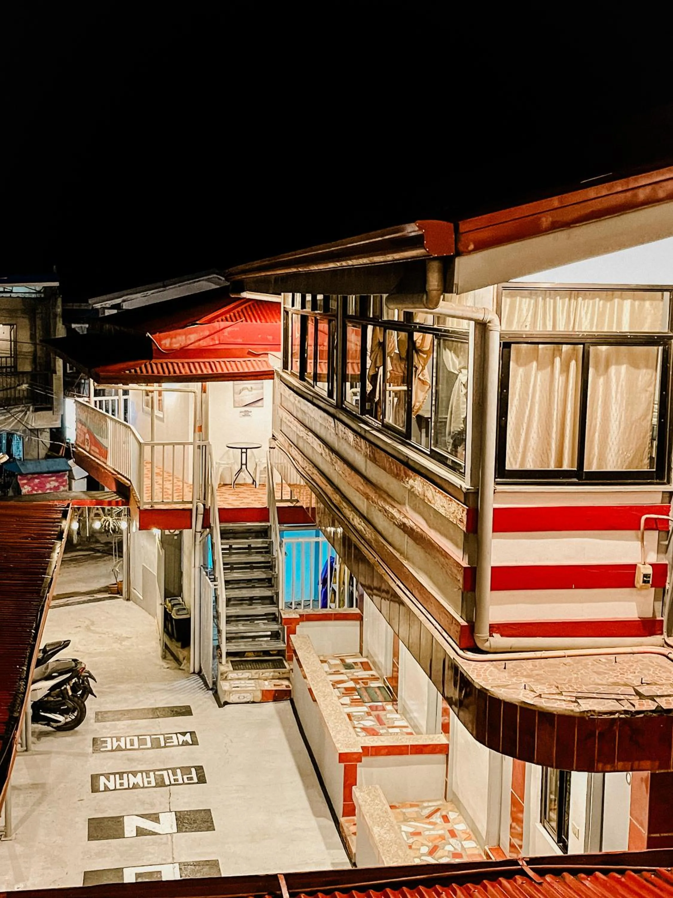 Mario's Travellers Inn