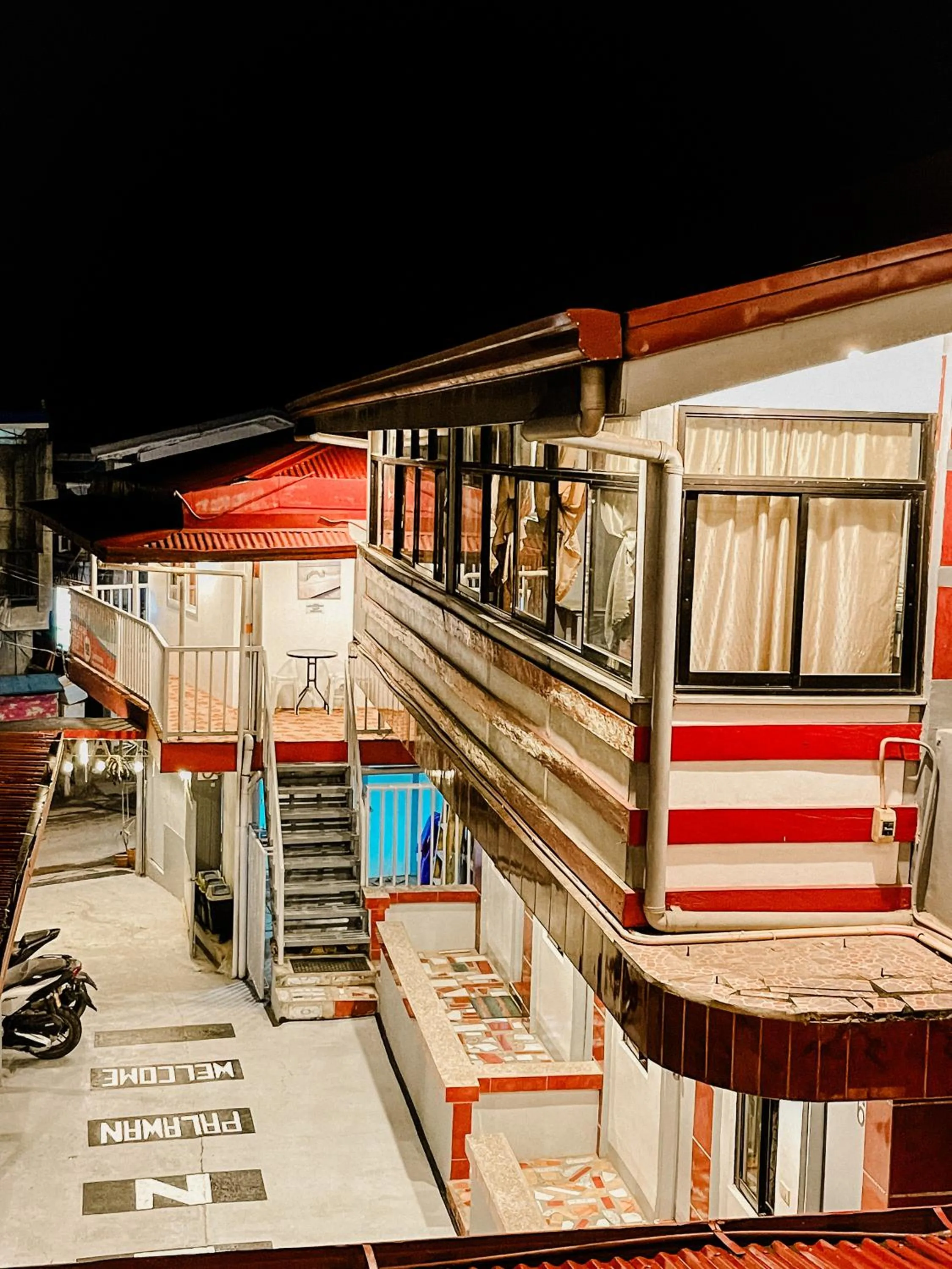 Mario's Travellers Inn