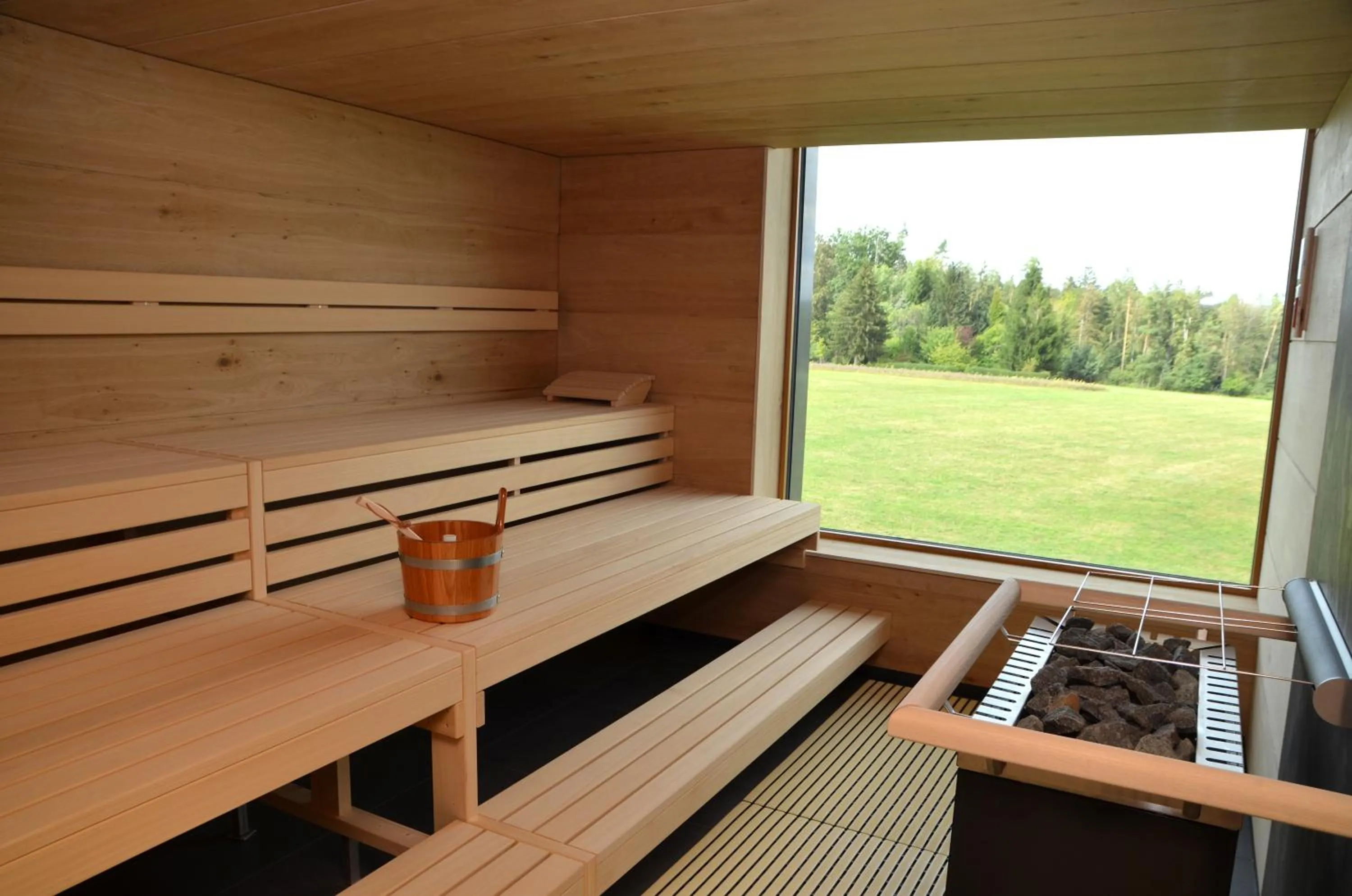 Activities in DEKRA Congresshotel Wart