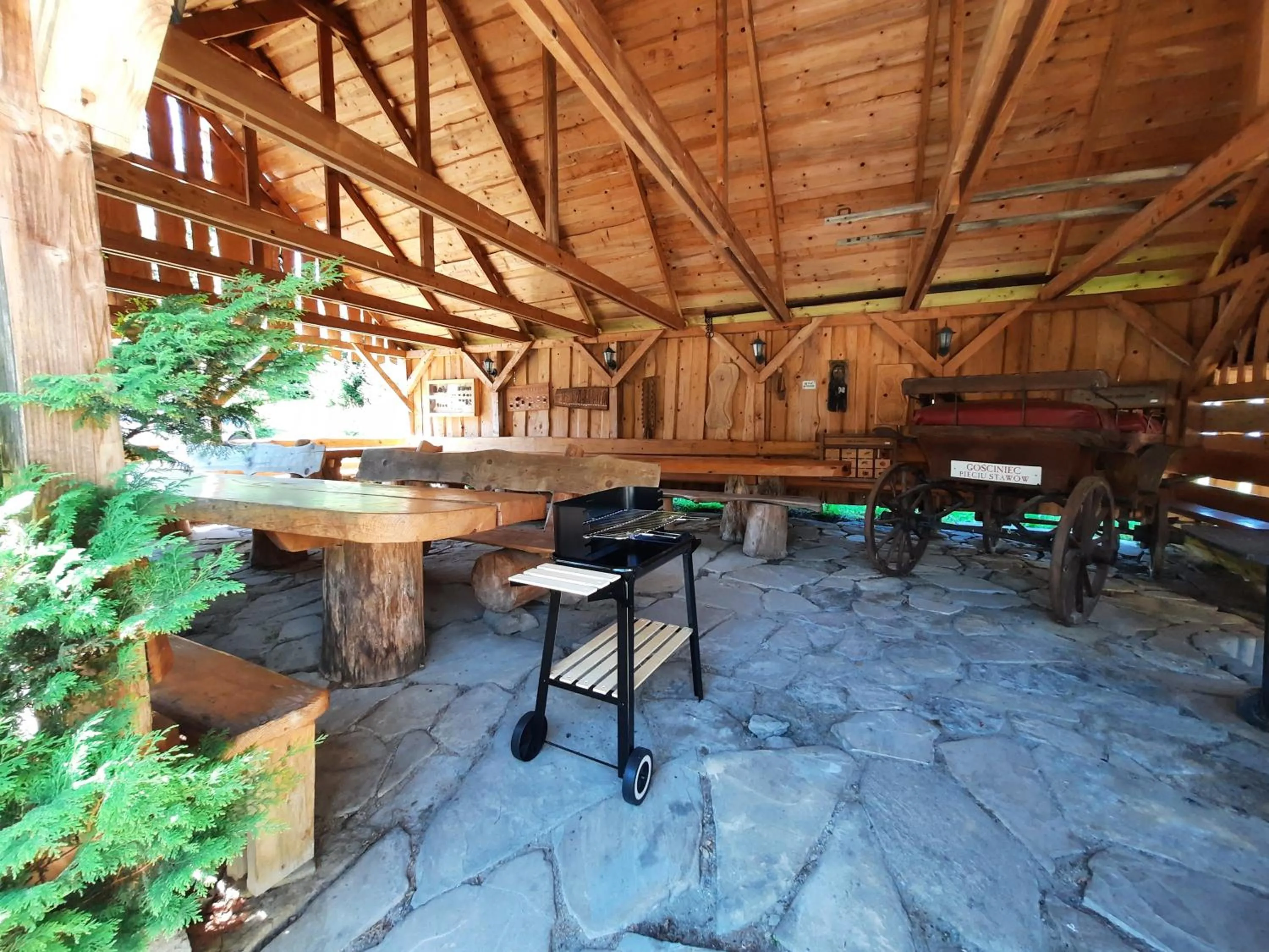 BBQ facilities in Gościniec Pięciu Stawów