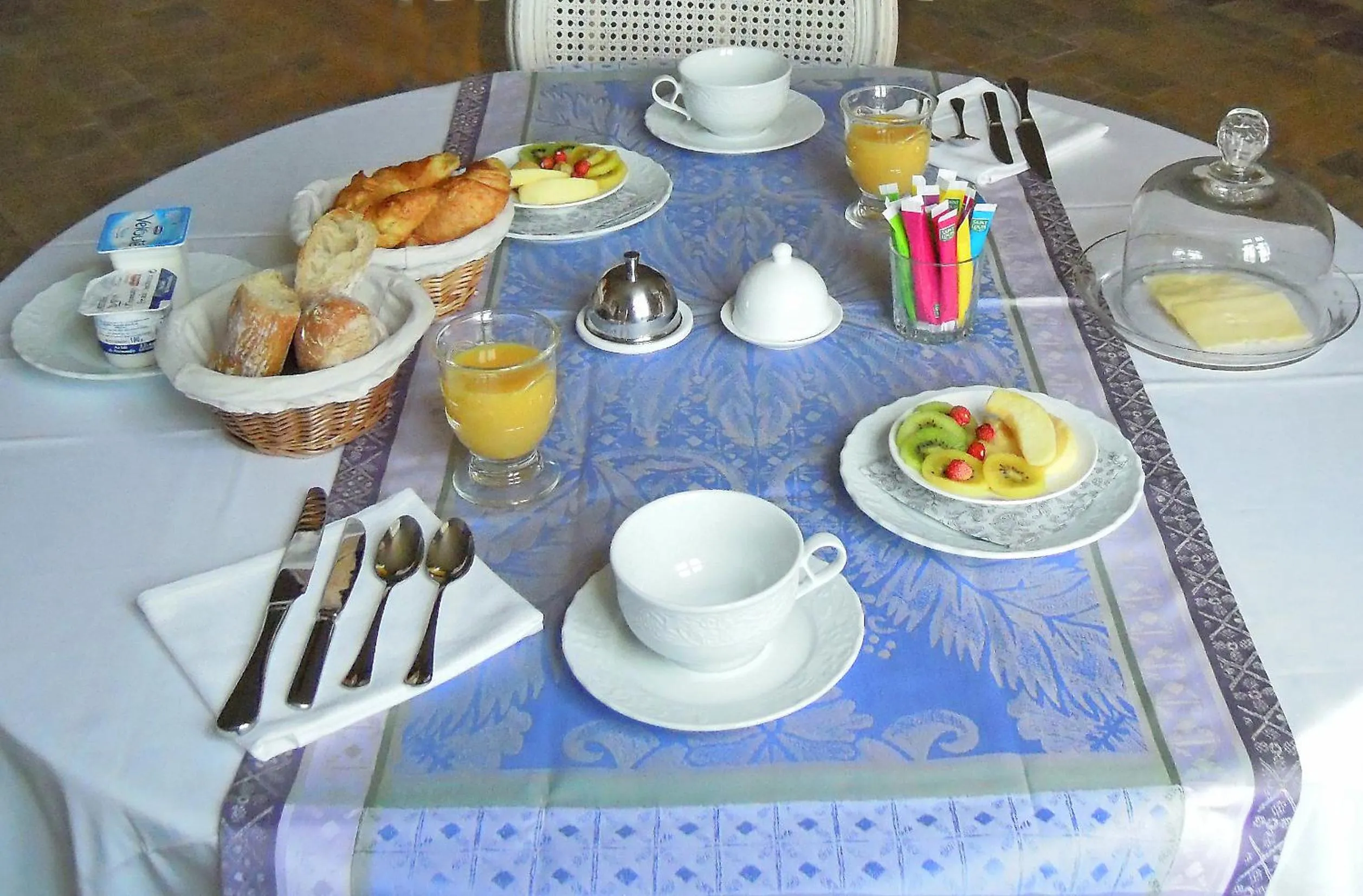 Restaurant/places to eat in Le Manoir de La Fieffe