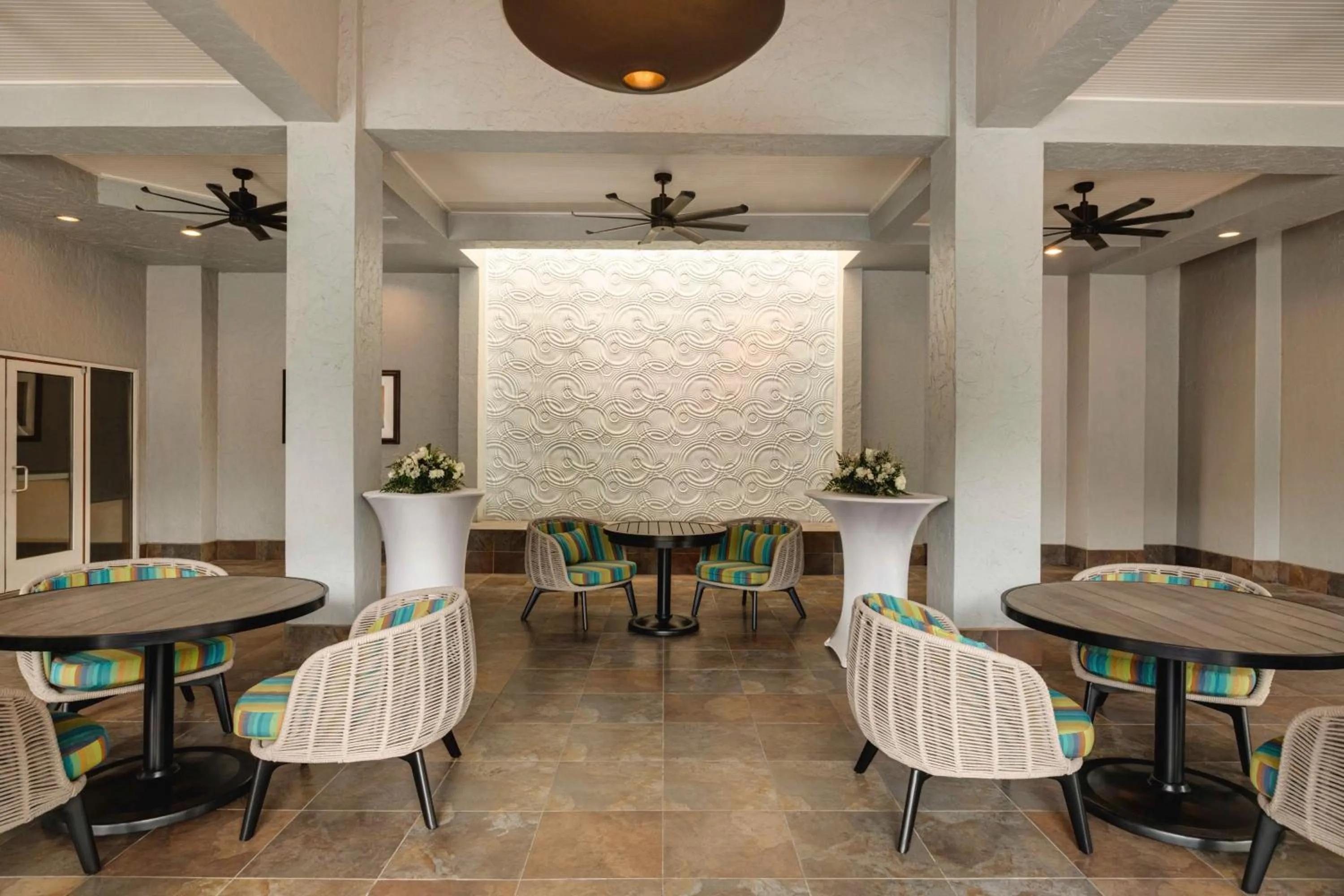 Meeting/conference room in Embassy Suites by Hilton Fort Lauderdale 17th Street