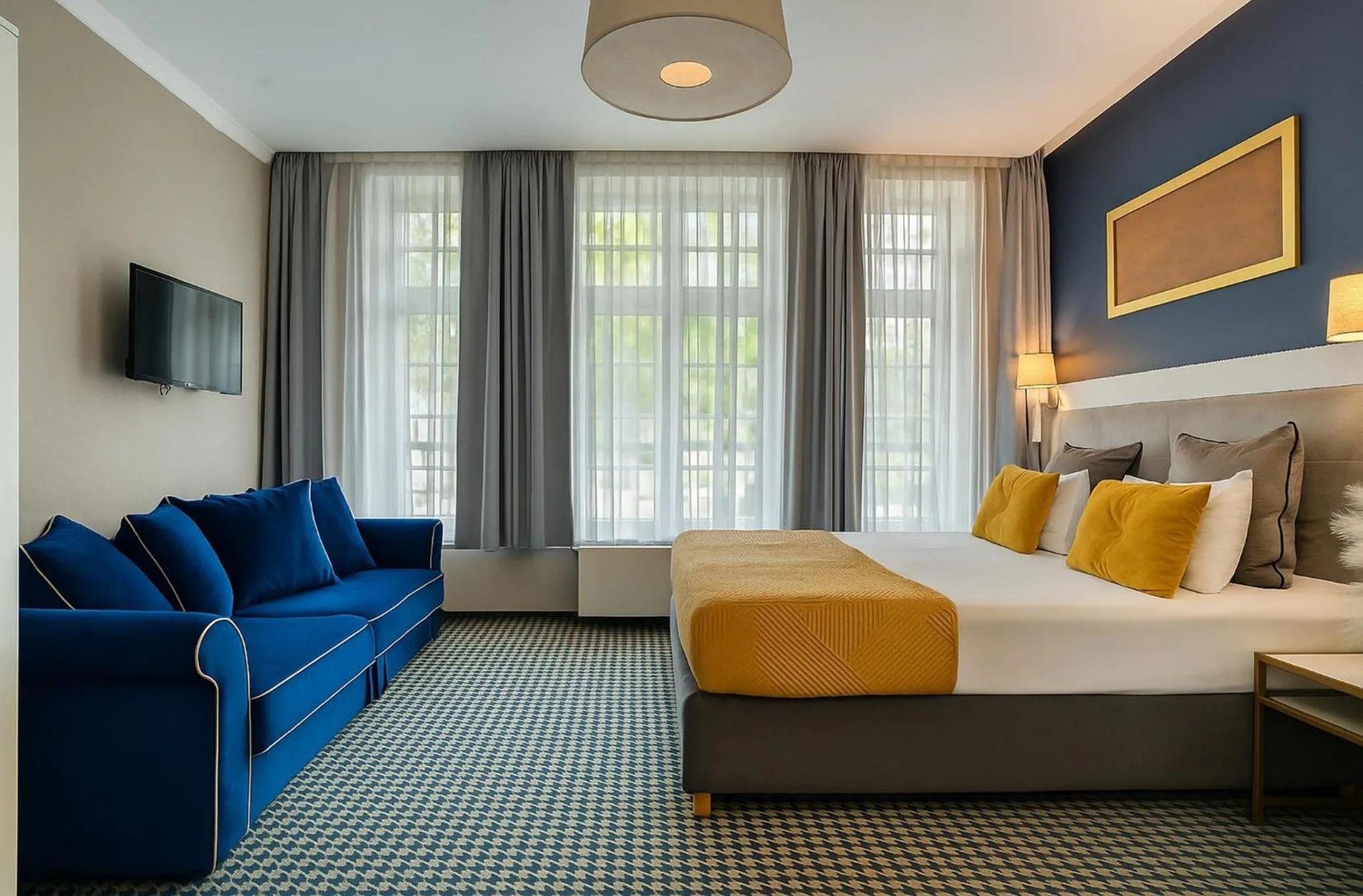 Photo of the whole room, Bed in Hotel Villa Art Novis City Center