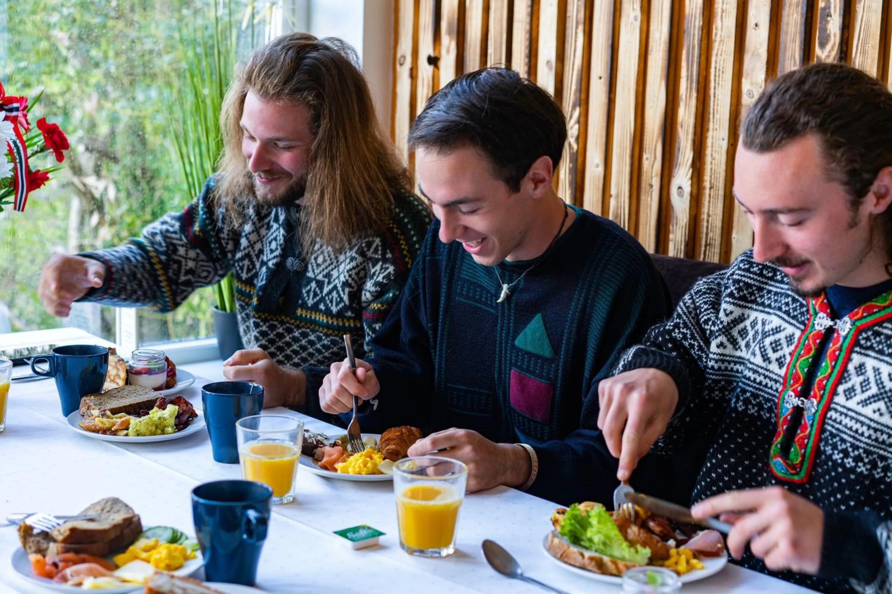 Restaurant/places to eat in Bergen Hostel Montana