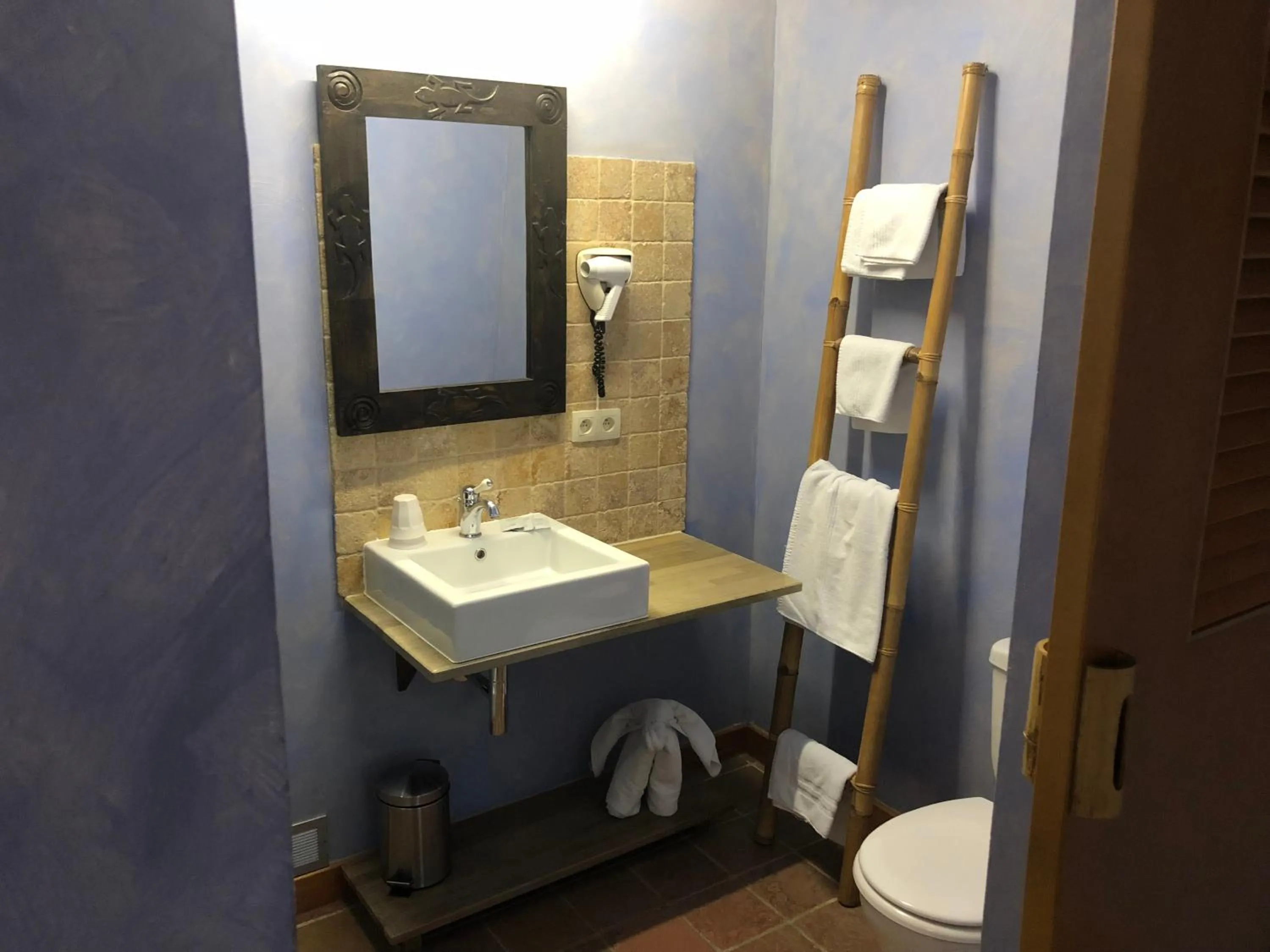 Bathroom in B&B Kudita