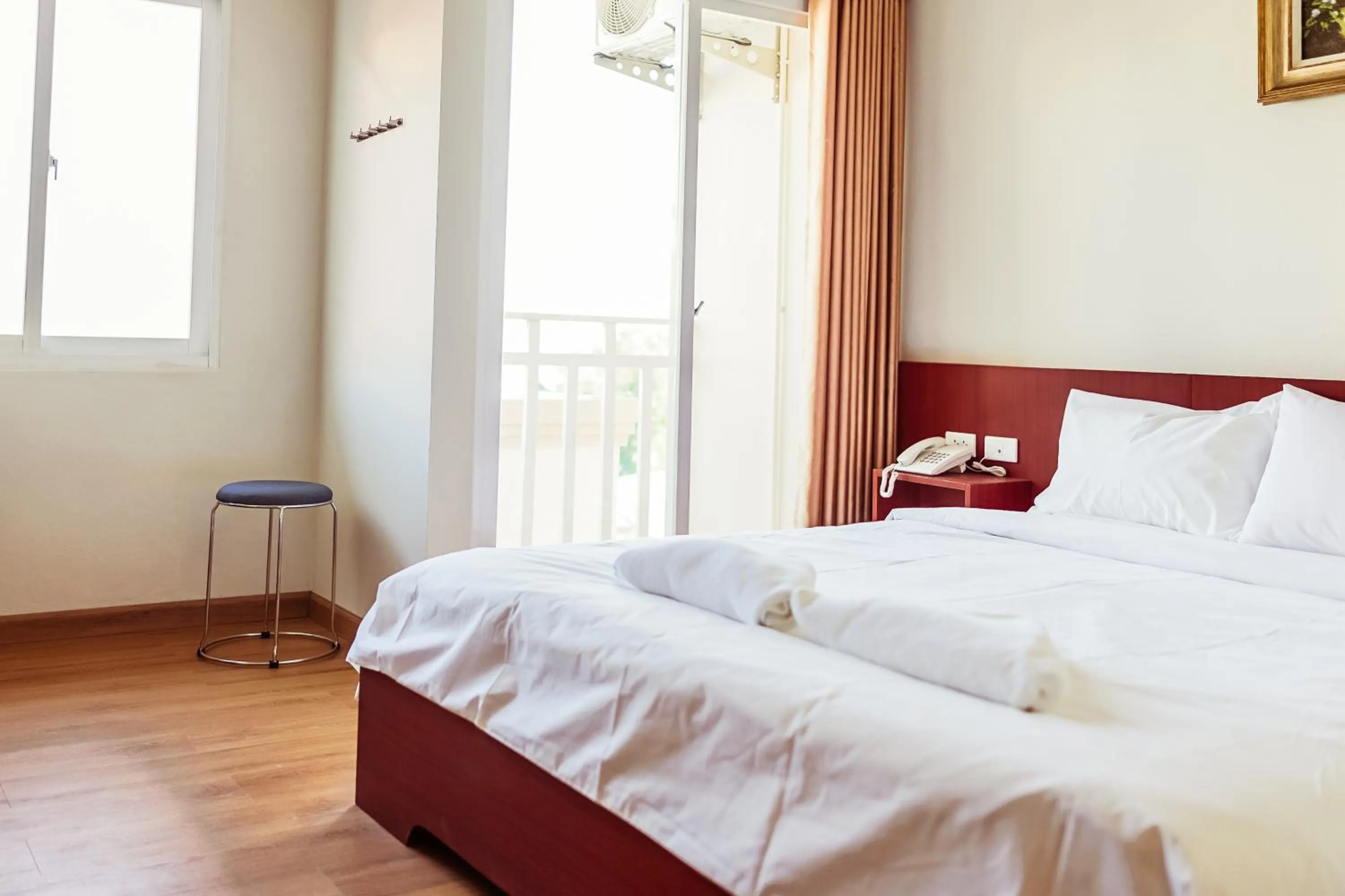 Bed in Douangpraseuth Hotel