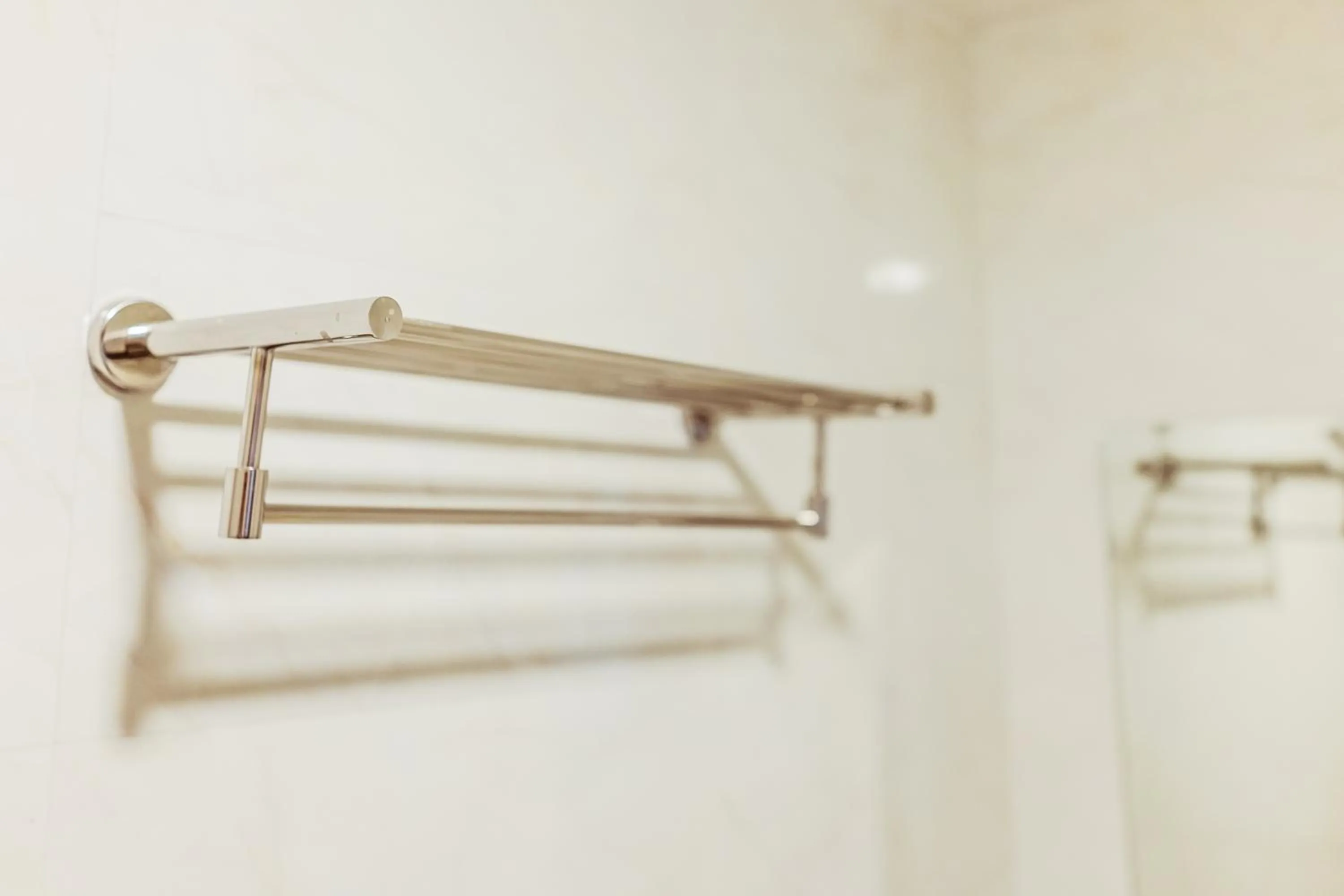 Bathroom in Douangpraseuth Hotel