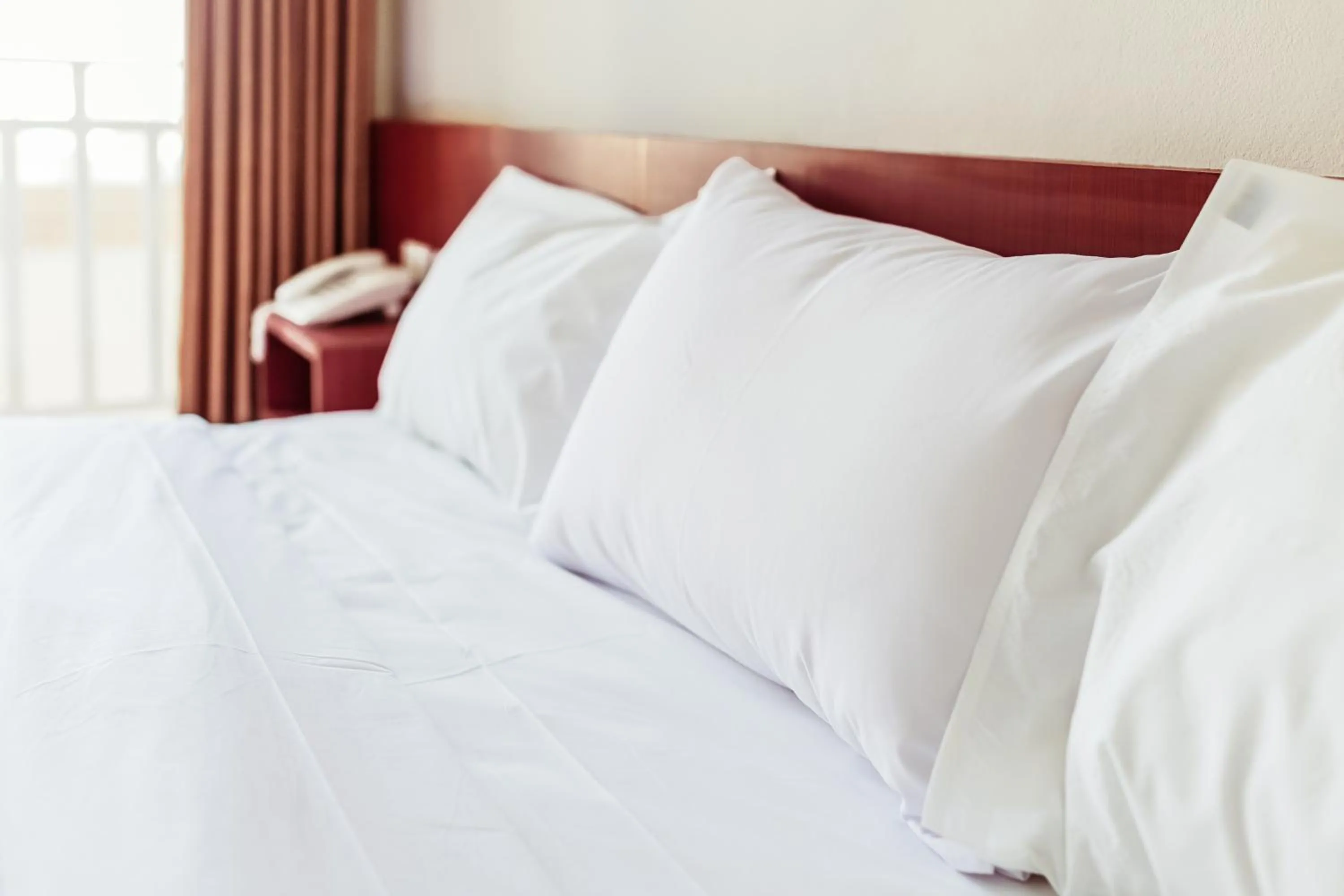 Bed in Douangpraseuth Hotel