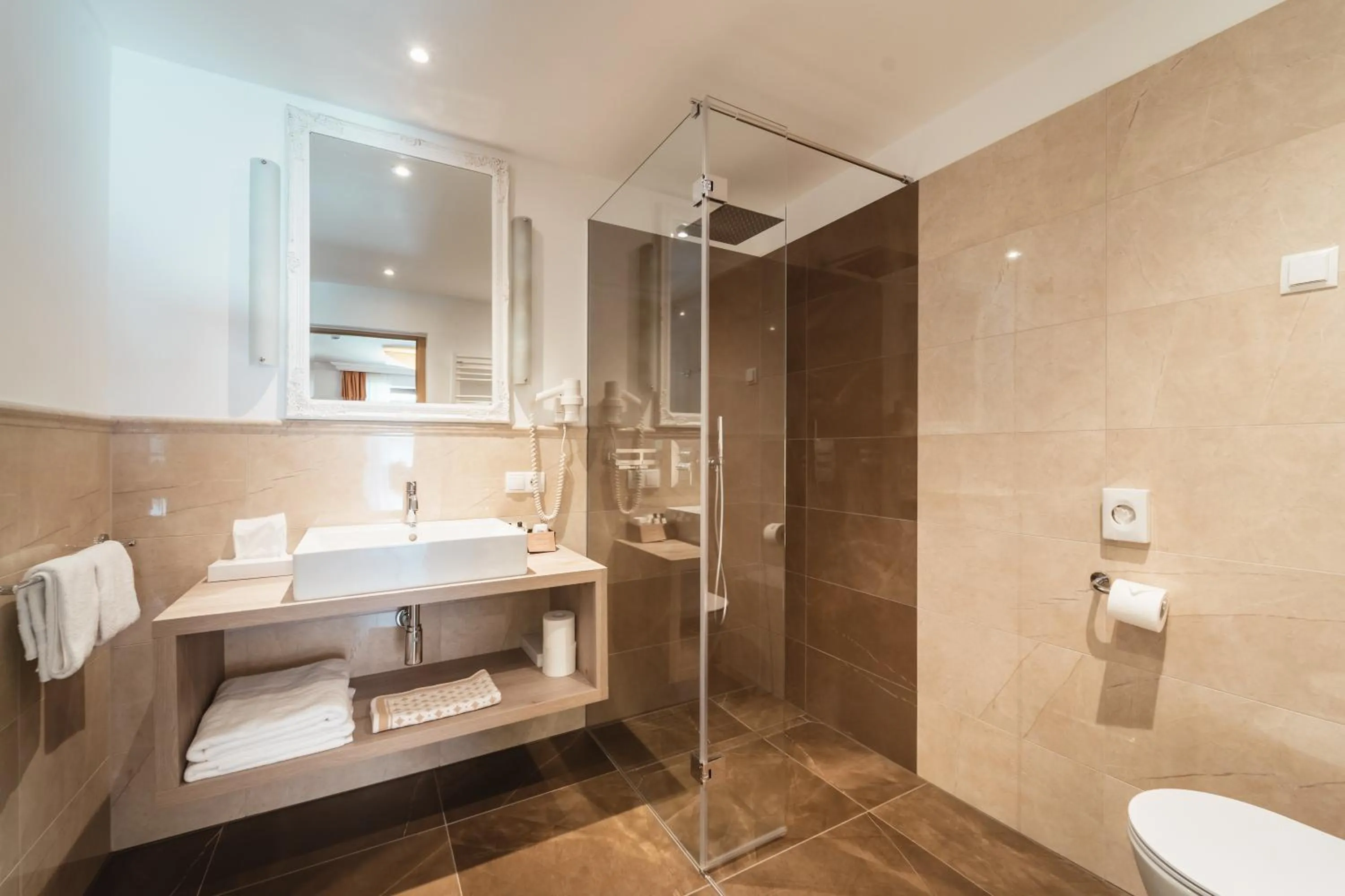 Bathroom in Historic Hotel Alte Goste