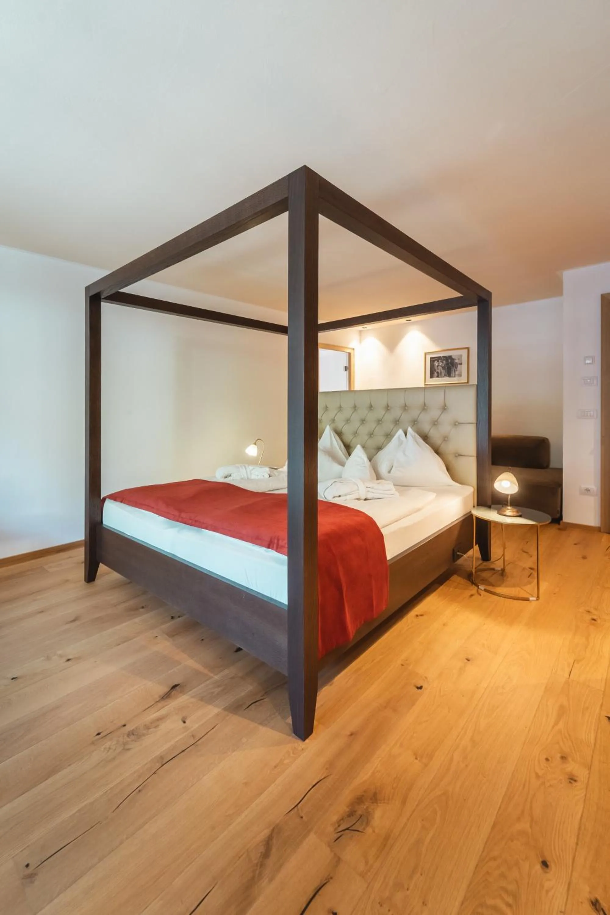 Photo of the whole room, Bed in Historic Hotel Alte Goste