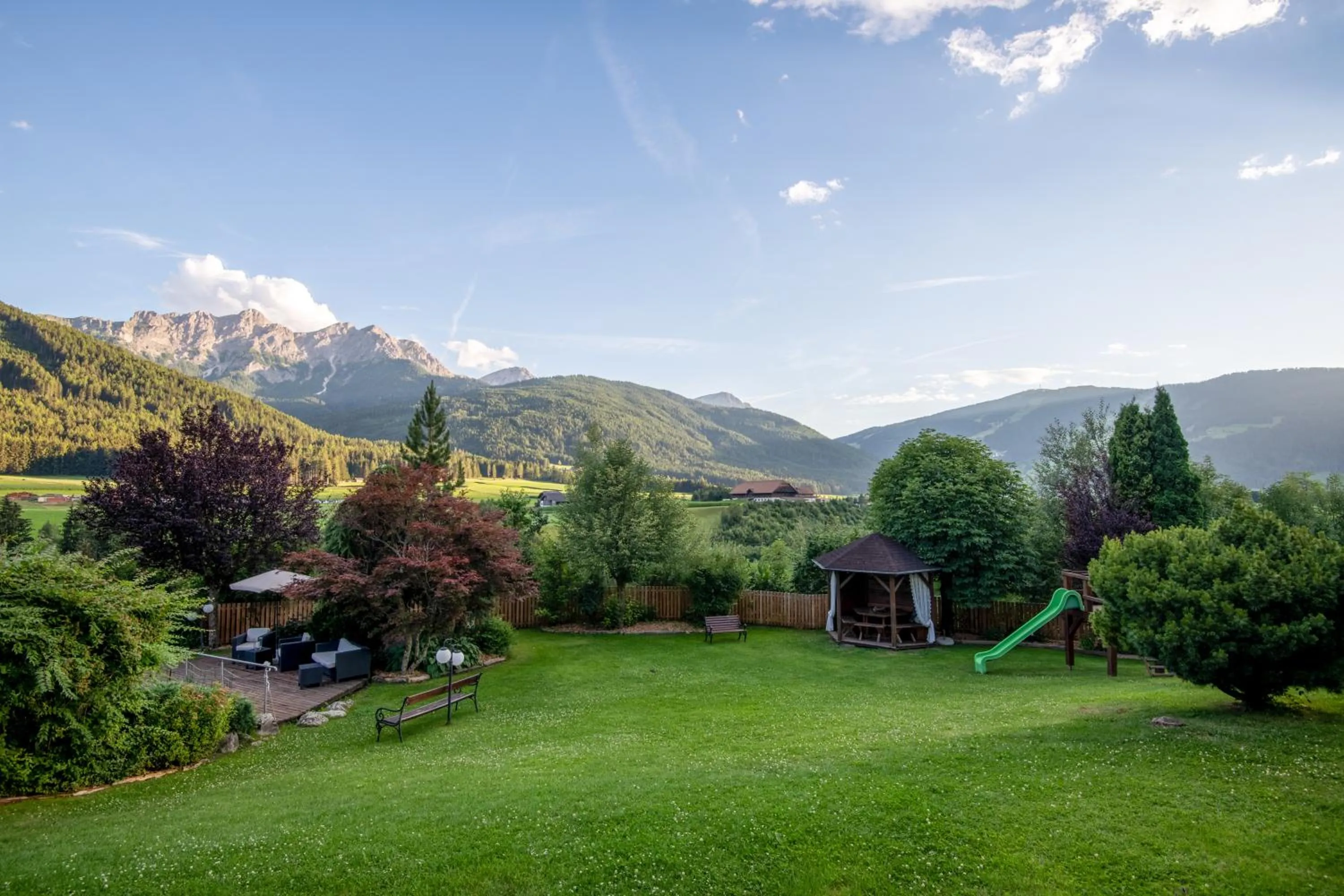 Garden in Historic Hotel Alte Goste