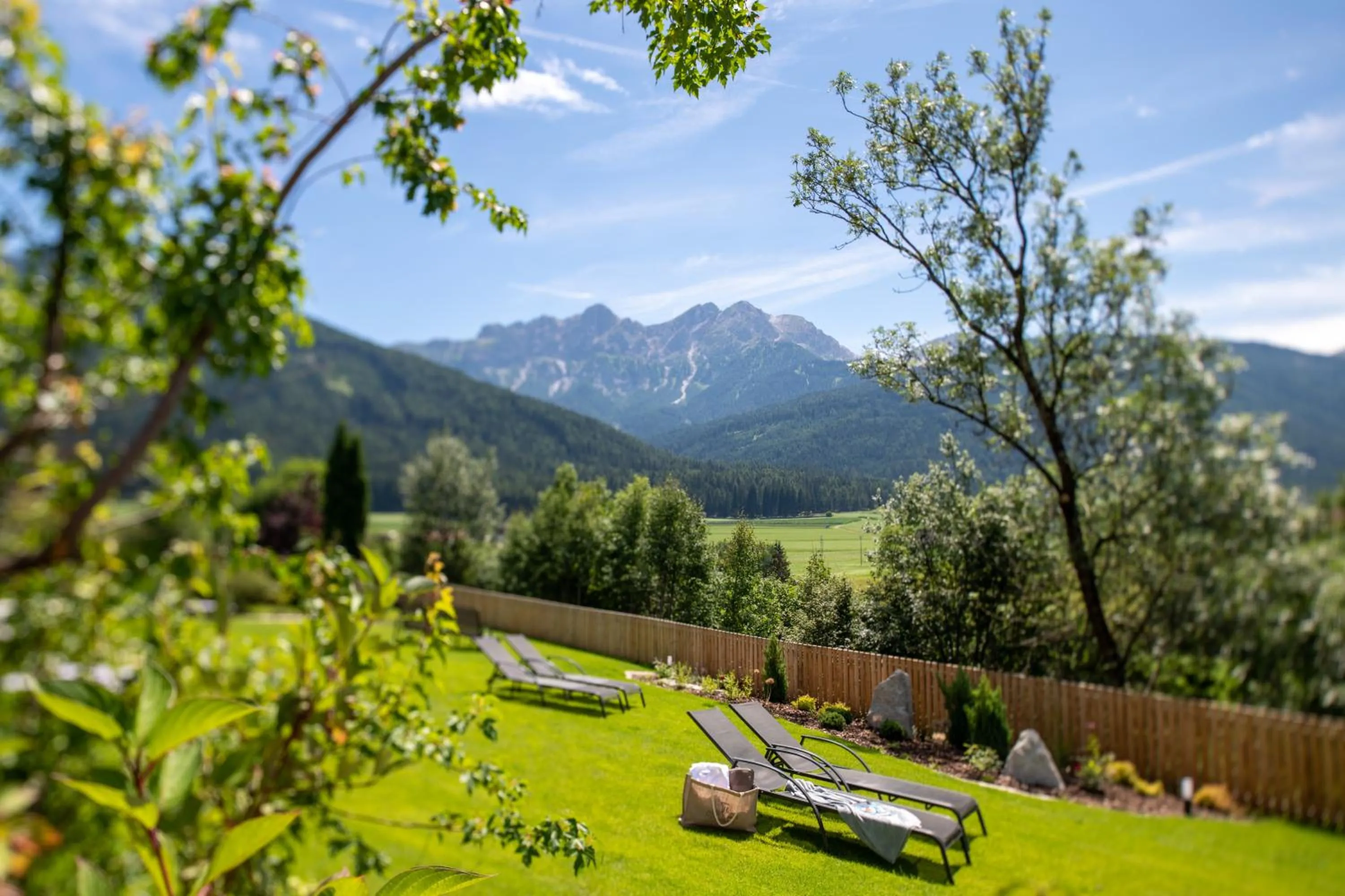 Garden in Historic Hotel Alte Goste