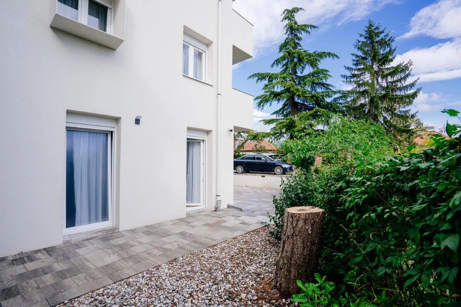 Property building in Rooms at Zajčeva 34