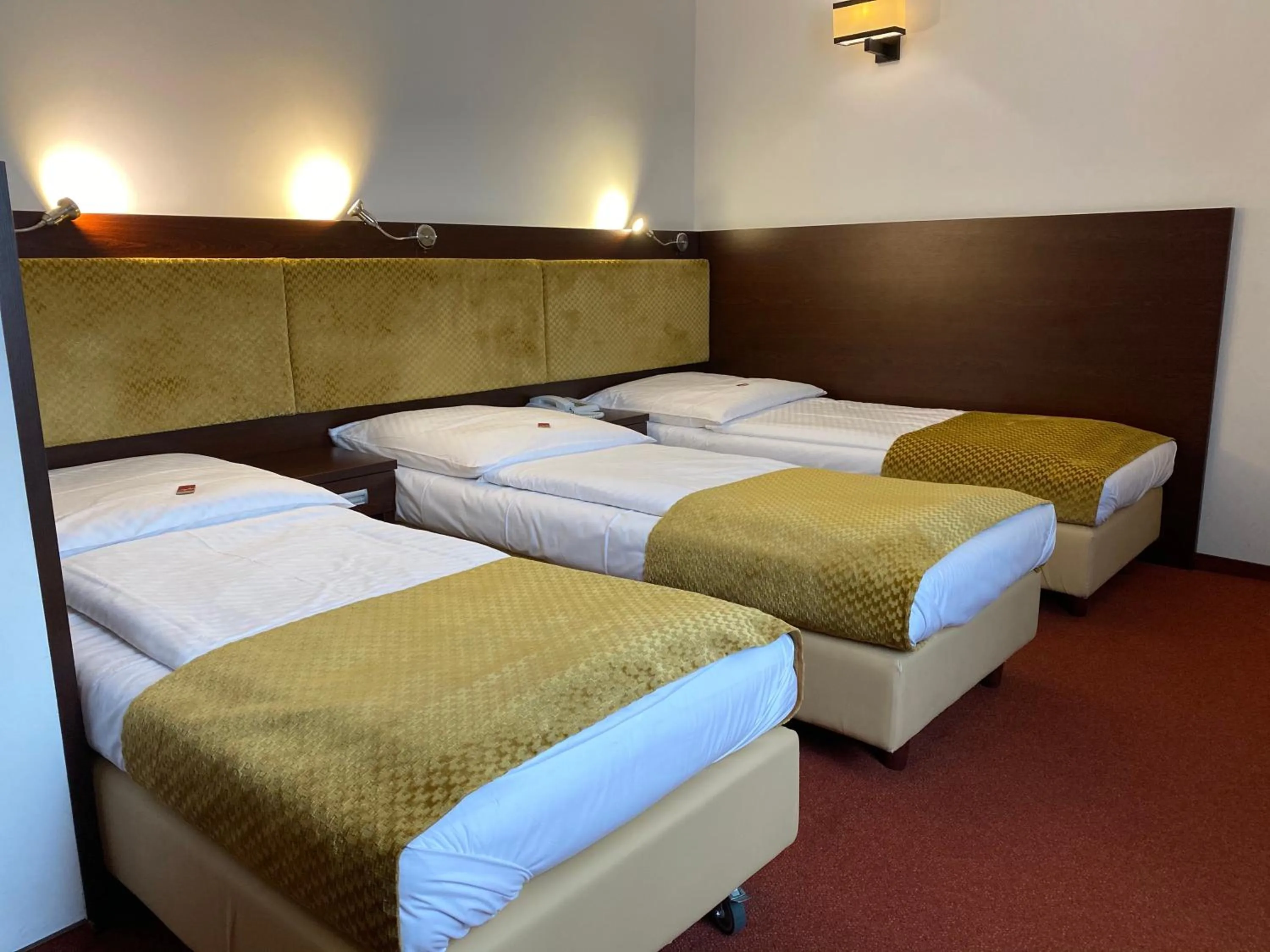 Bed in Hotel City Inn Hamburg-Mitte