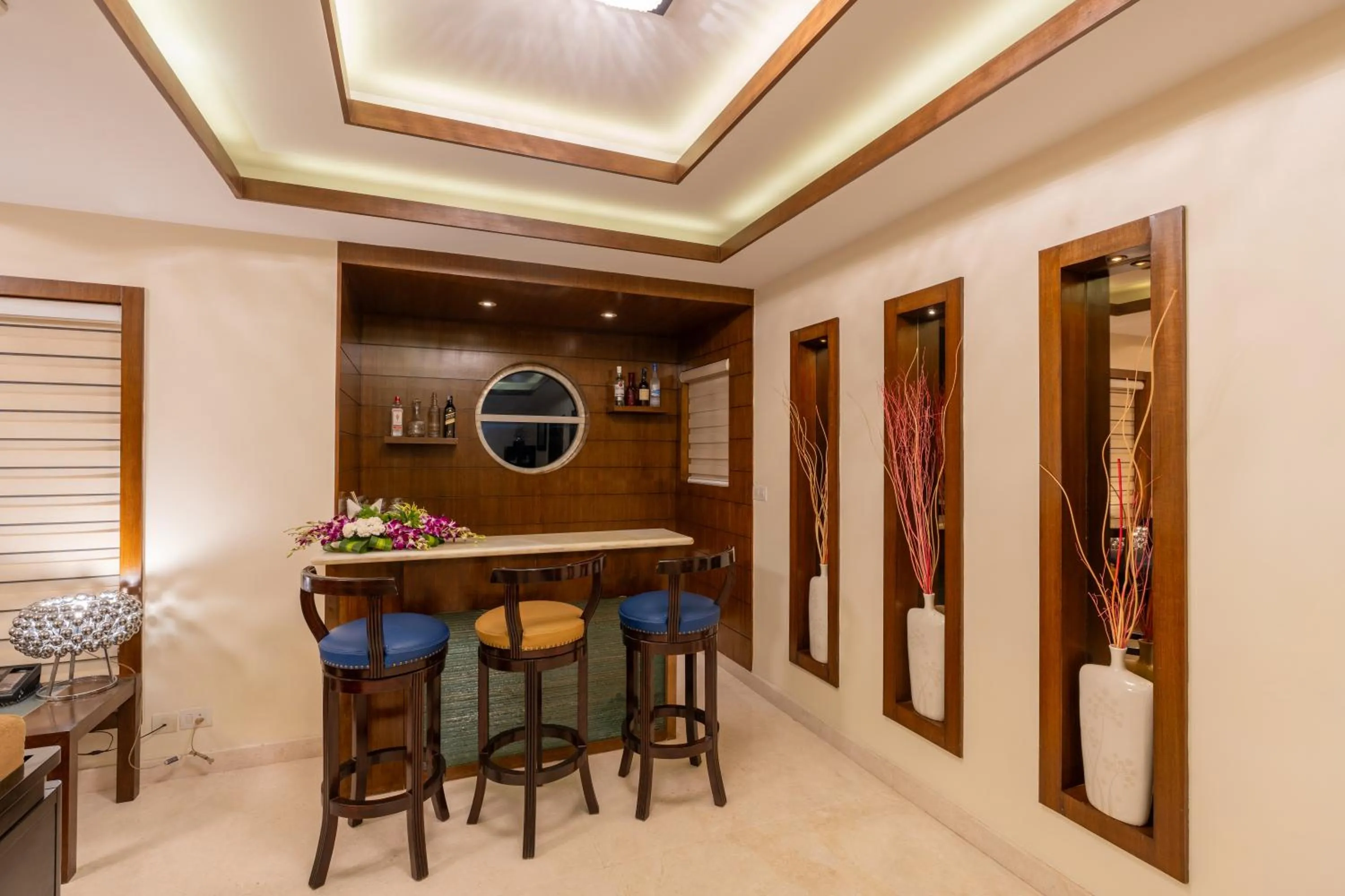 Lounge or bar in Clarks Exotica Convention Resort & Spa