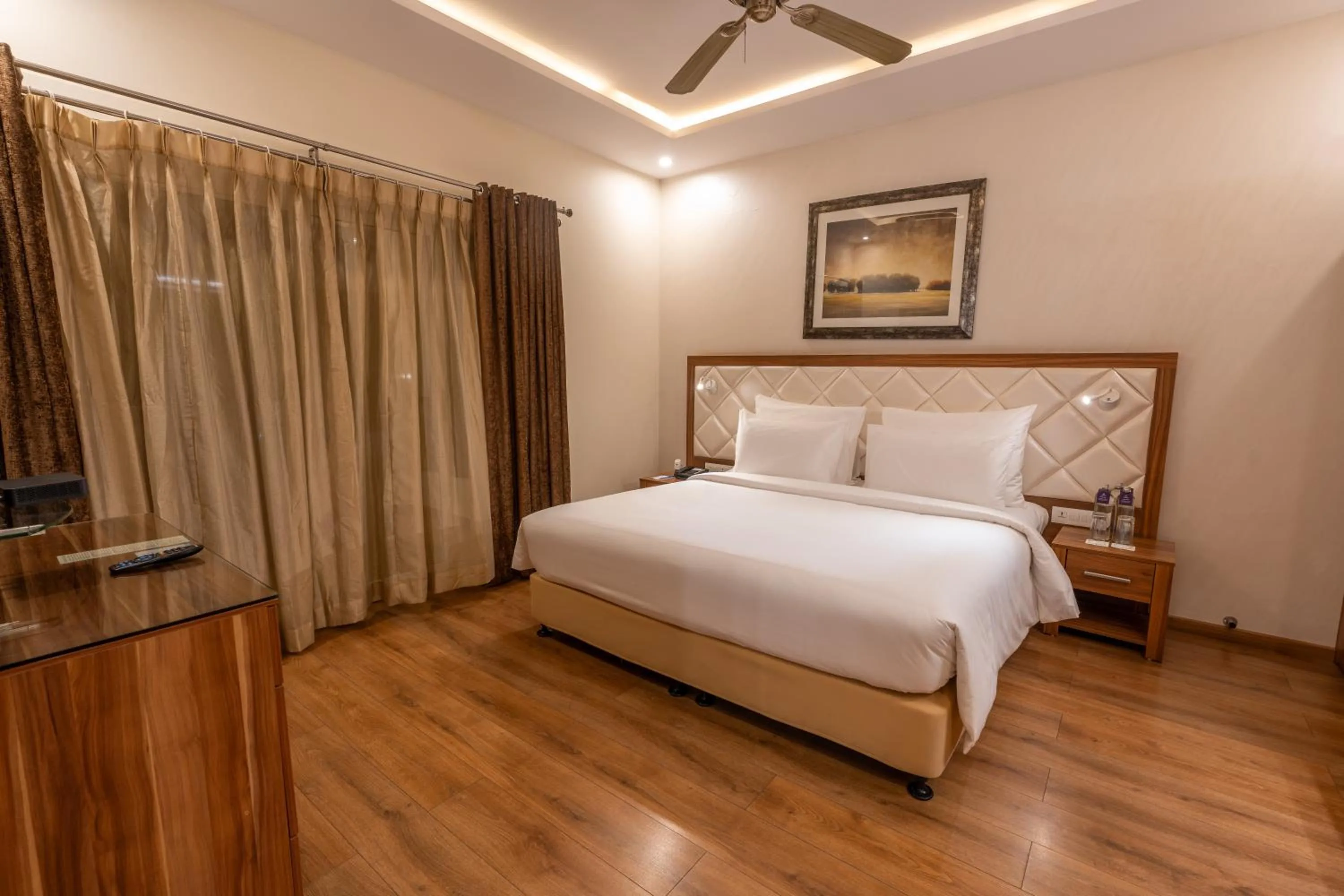 Bedroom, Bed in Clarks Exotica Convention Resort & Spa