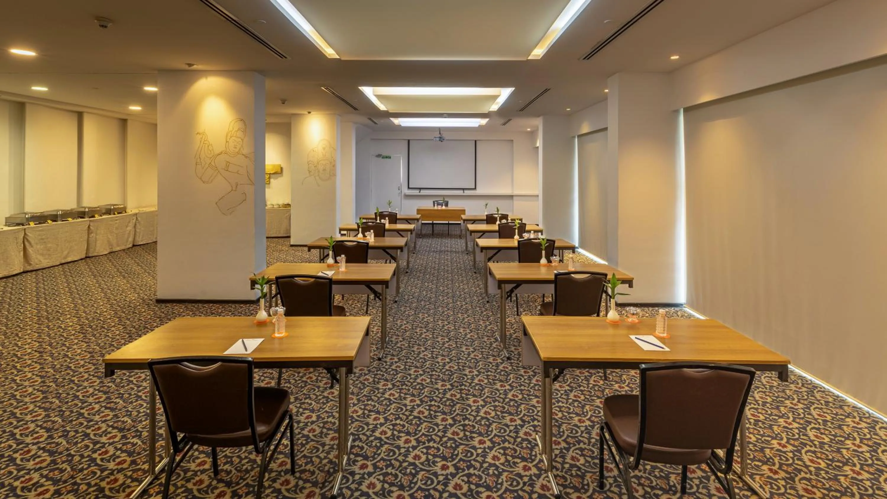 Meeting/conference room in Hotel Kohinoor Elite near BKC