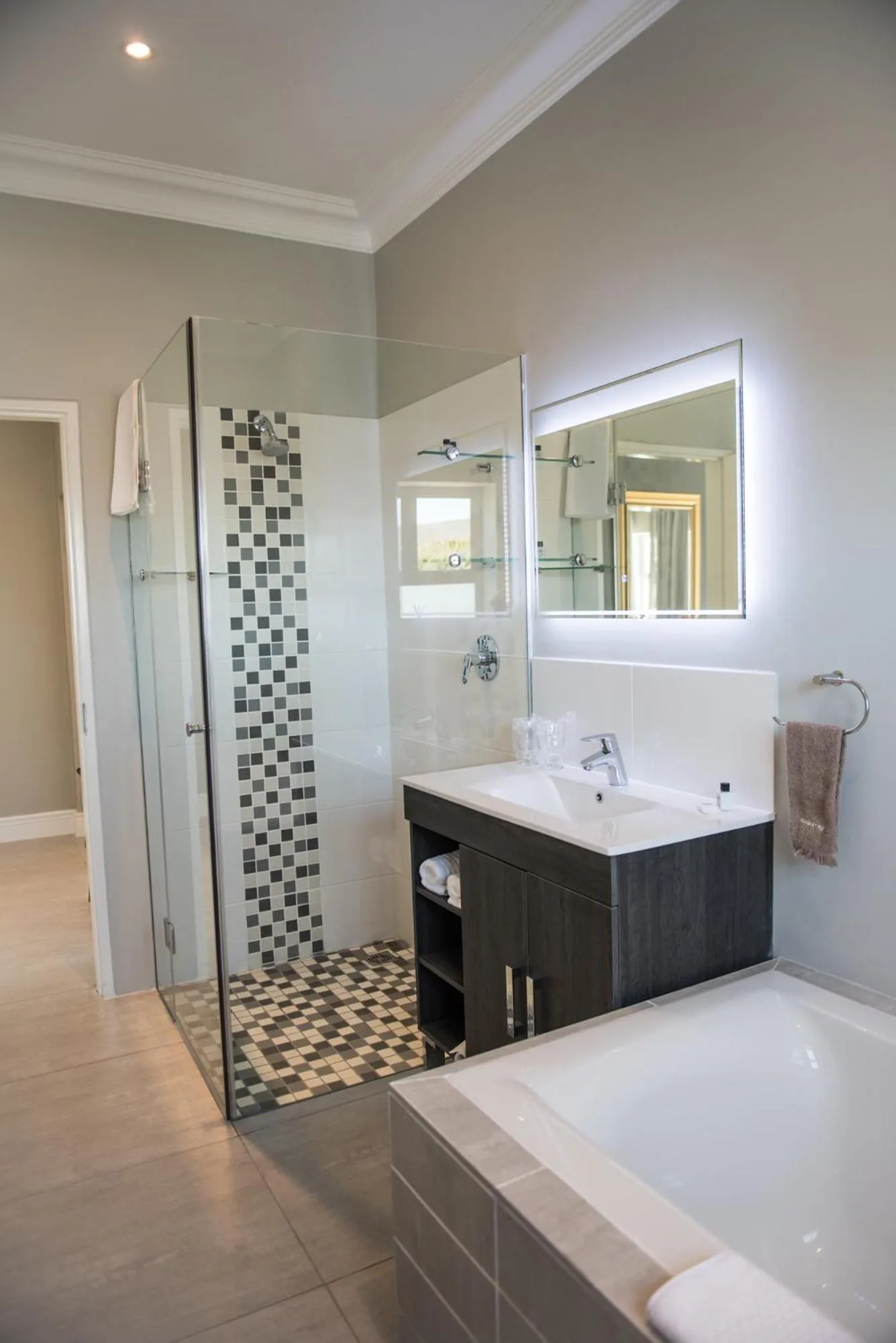 Bathroom in The Whale on Main B&B